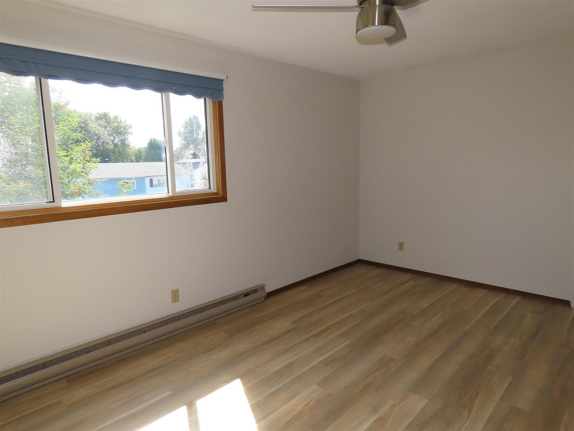Photo 10 of 32 Breton Road, Sault Ste Marie, Ward 2 — HOMEH