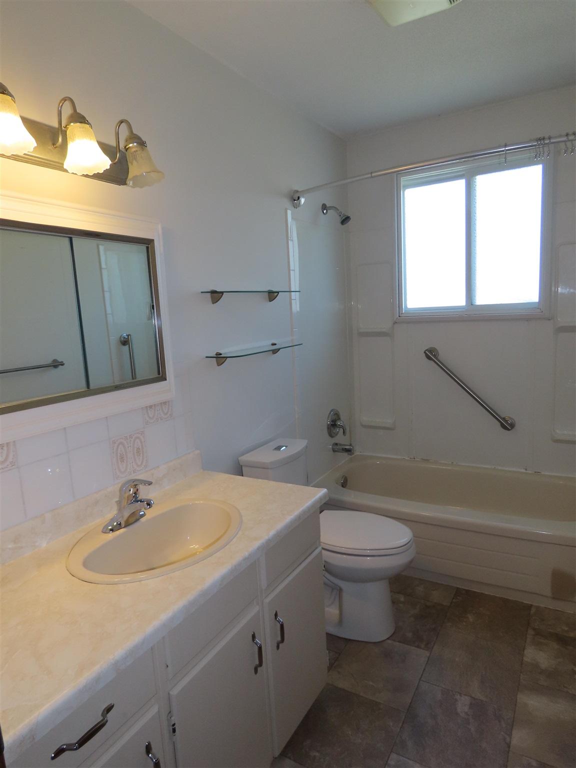 Photo 17 of 32 Breton Road, Sault Ste Marie, Ward 2 — HOMEH
