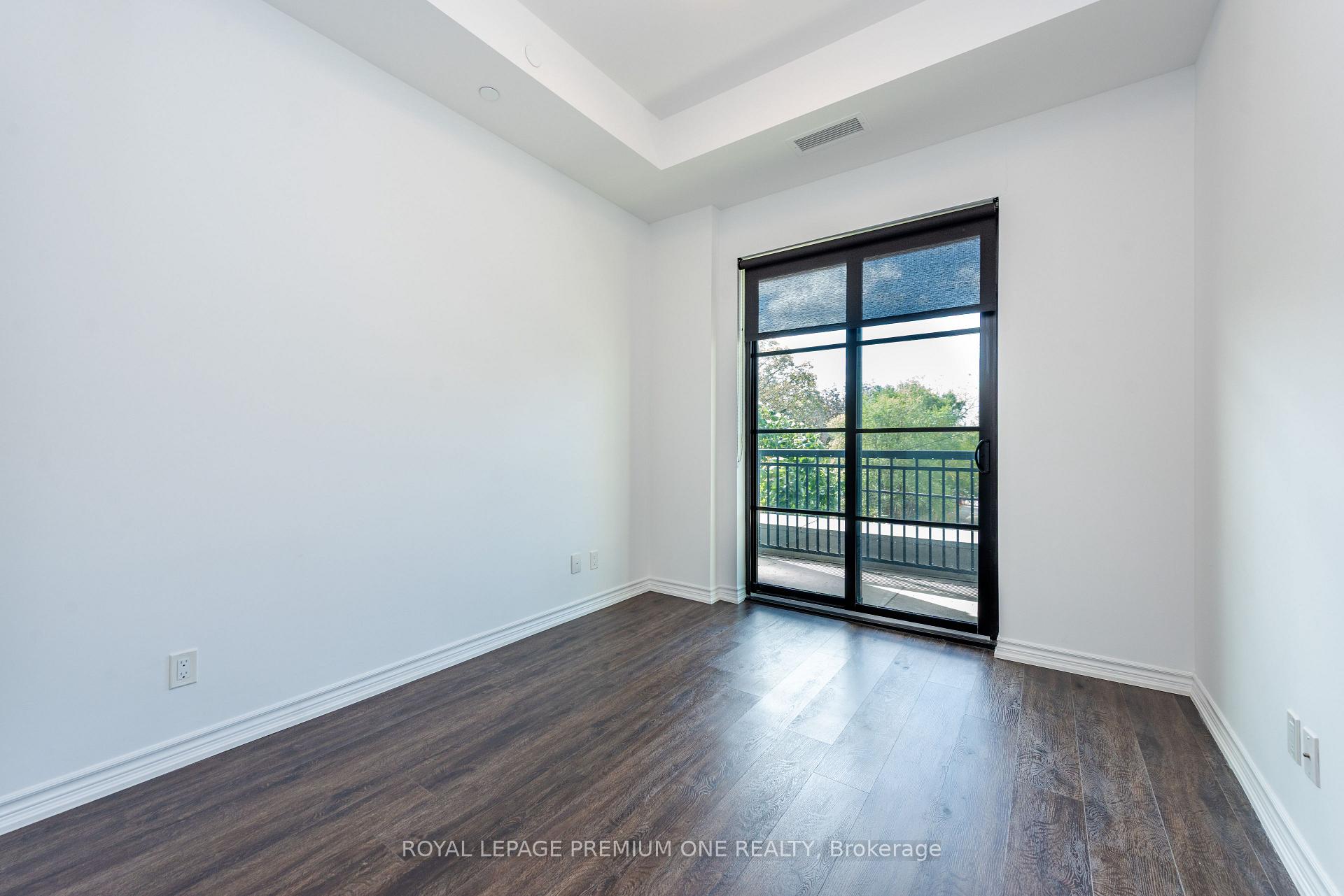 Photo 21 of Unit 307, 571 Prince Edward Drive N, Etobicoke, Kingsway South — HOMEH