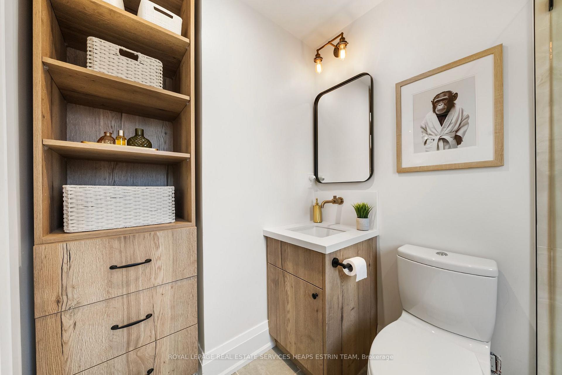 Photo 23 of 817 Millwood Road, Toronto, Leaside — HOMEH
