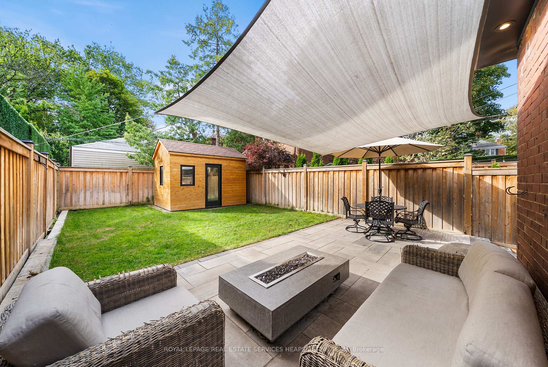 Photo 44 of 817 Millwood Road, Toronto, Leaside — HOMEH