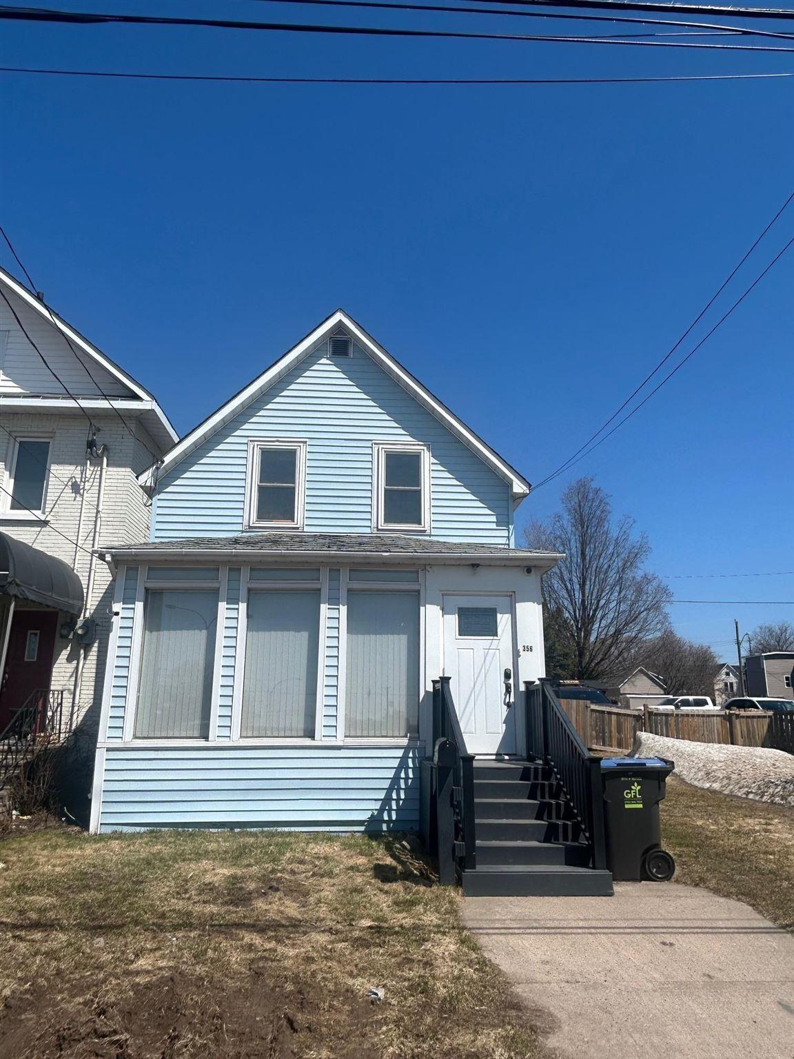 Photo 2 of 356 Albert Street, Sault Ste Marie, Ward 2 — HOMEH