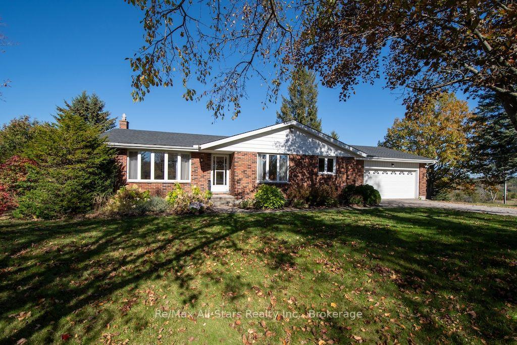 Photo 4 of 1067 Fleetwood Road, Kawartha Lakes, Manvers — HOMEH