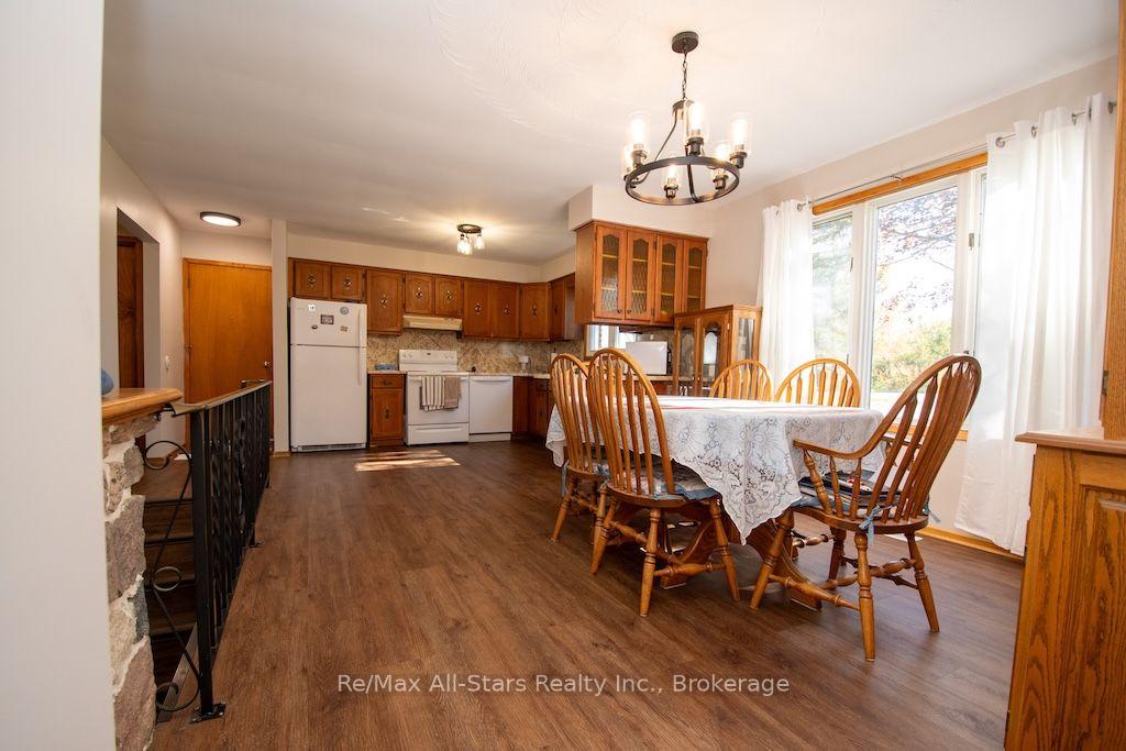 Photo 9 of 1067 Fleetwood Road, Kawartha Lakes, Manvers — HOMEH