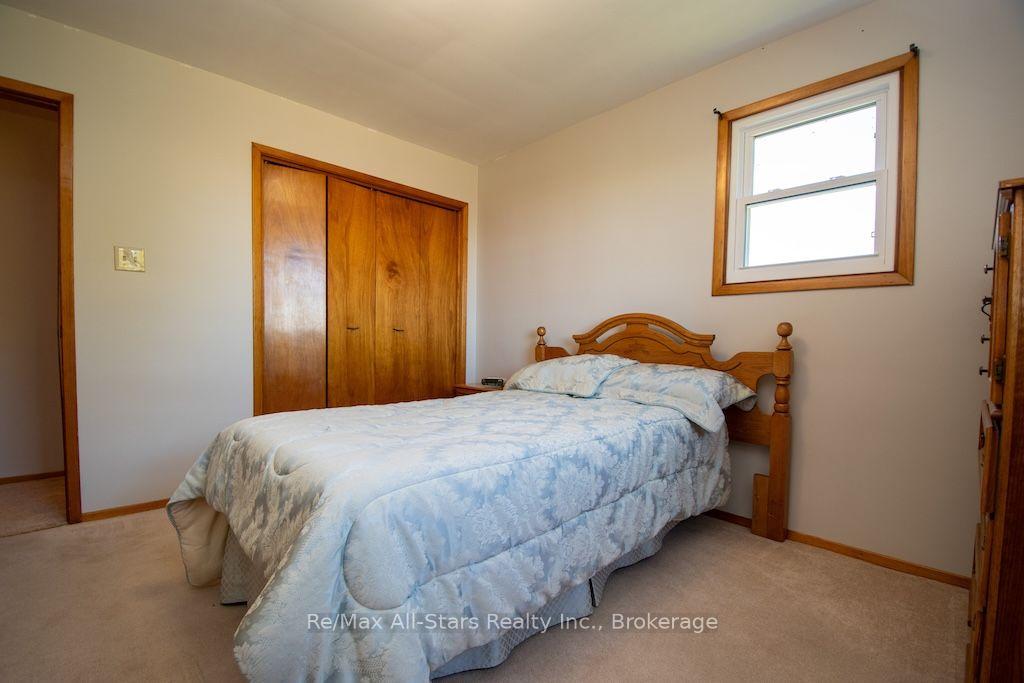 Photo 18 of 1067 Fleetwood Road, Kawartha Lakes, Manvers — HOMEH