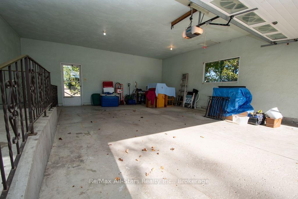 Photo 33 of 1067 Fleetwood Road, Kawartha Lakes, Manvers — HOMEH