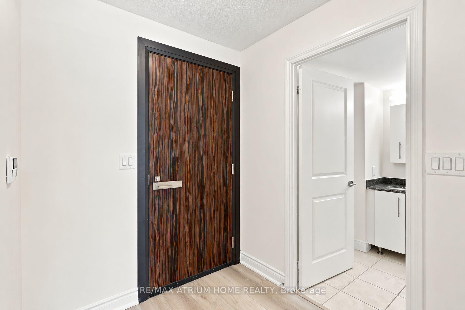 Photo 5 of Unit 602, 233 South Park Road, Markham, Commerce Valley — HOMEH