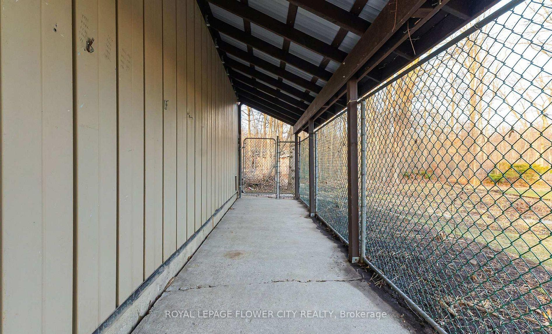 Photo 37 of 8449 Eigth Line, Halton Hills, Rural Halton Hills — HOMEH