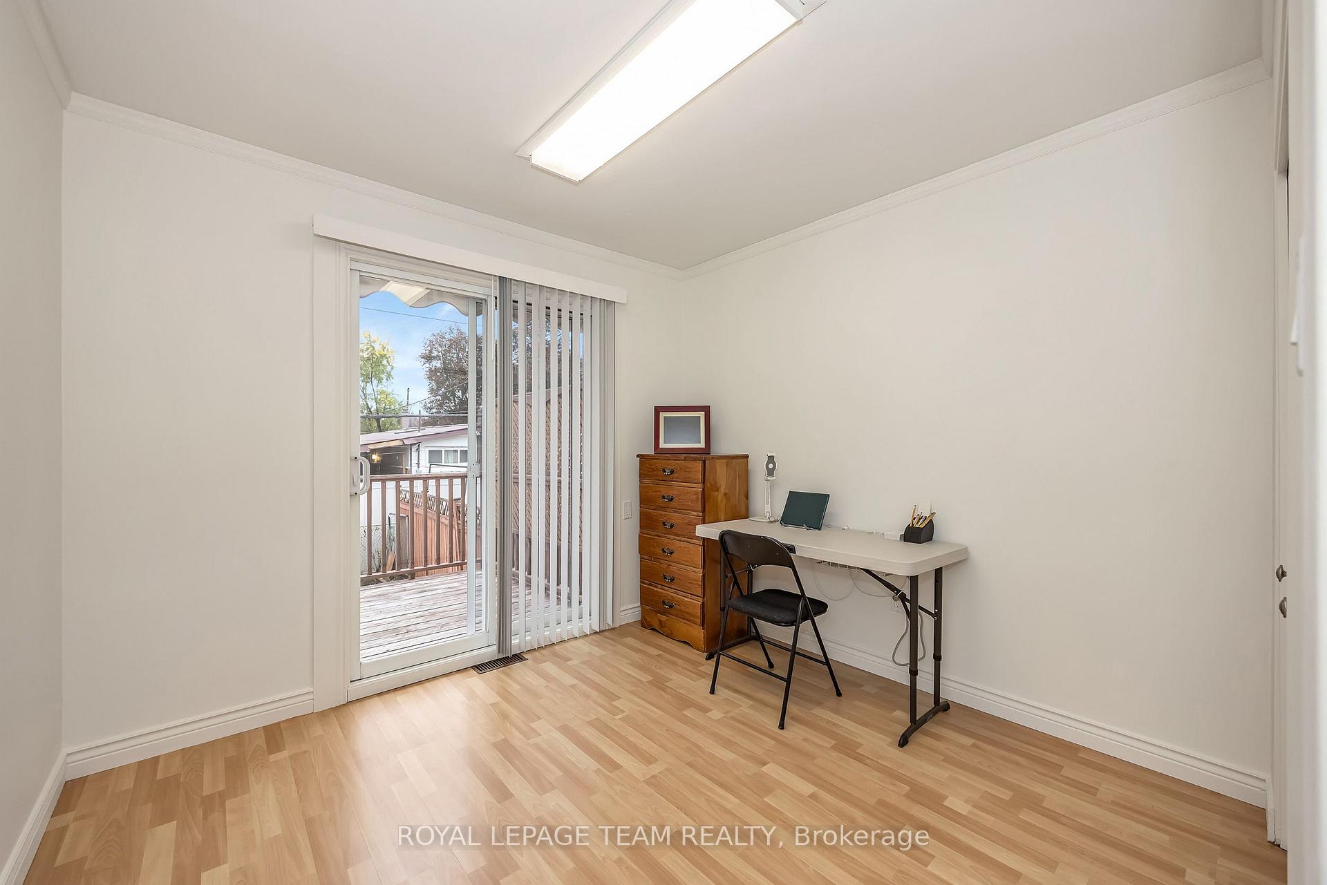 Photo 19 of 2092 St Laurent Boulevard, Ottawa, Elmvale Acres/Urbandale — HOMEH