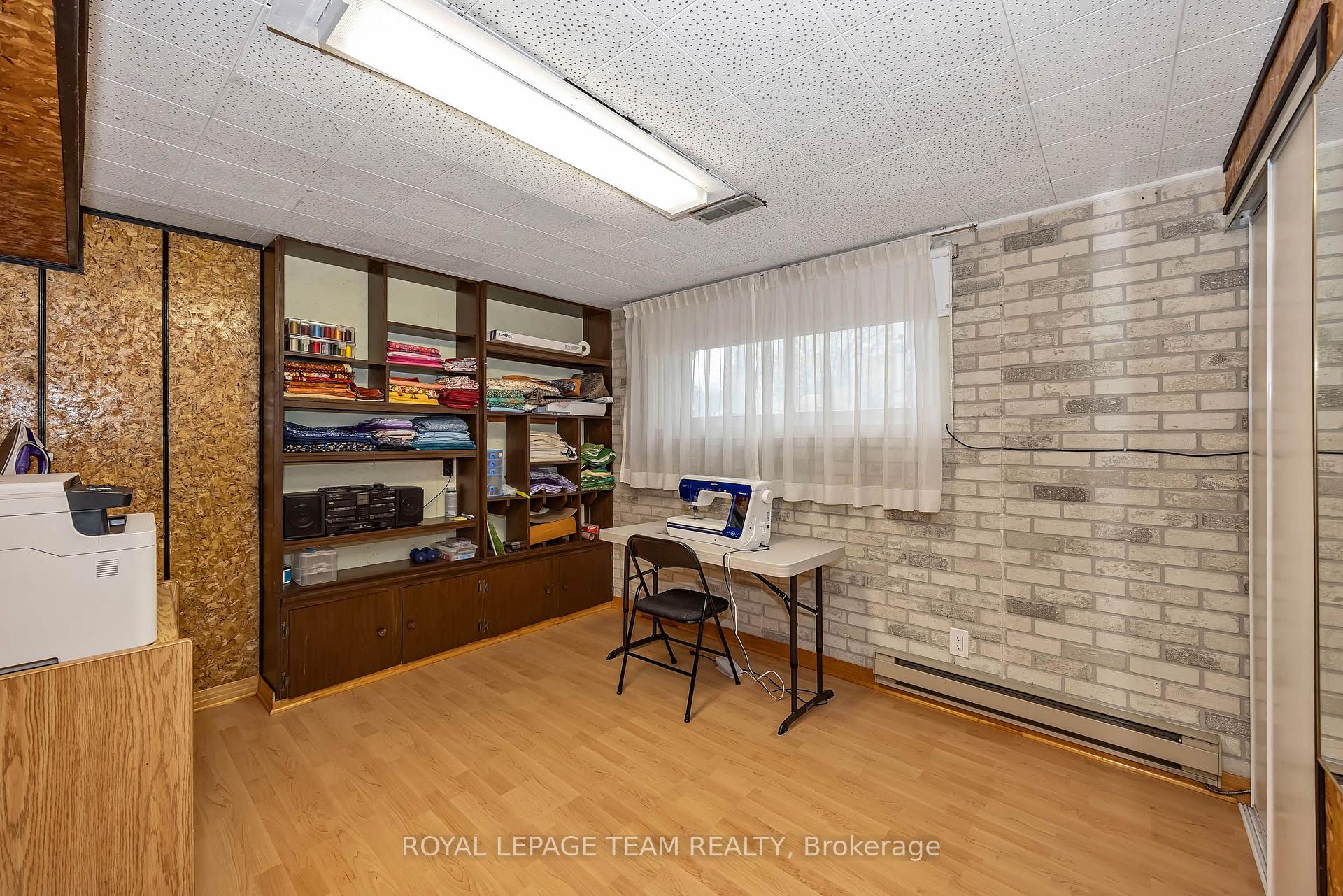 Photo 33 of 2092 St Laurent Boulevard, Ottawa, Elmvale Acres/Urbandale — HOMEH