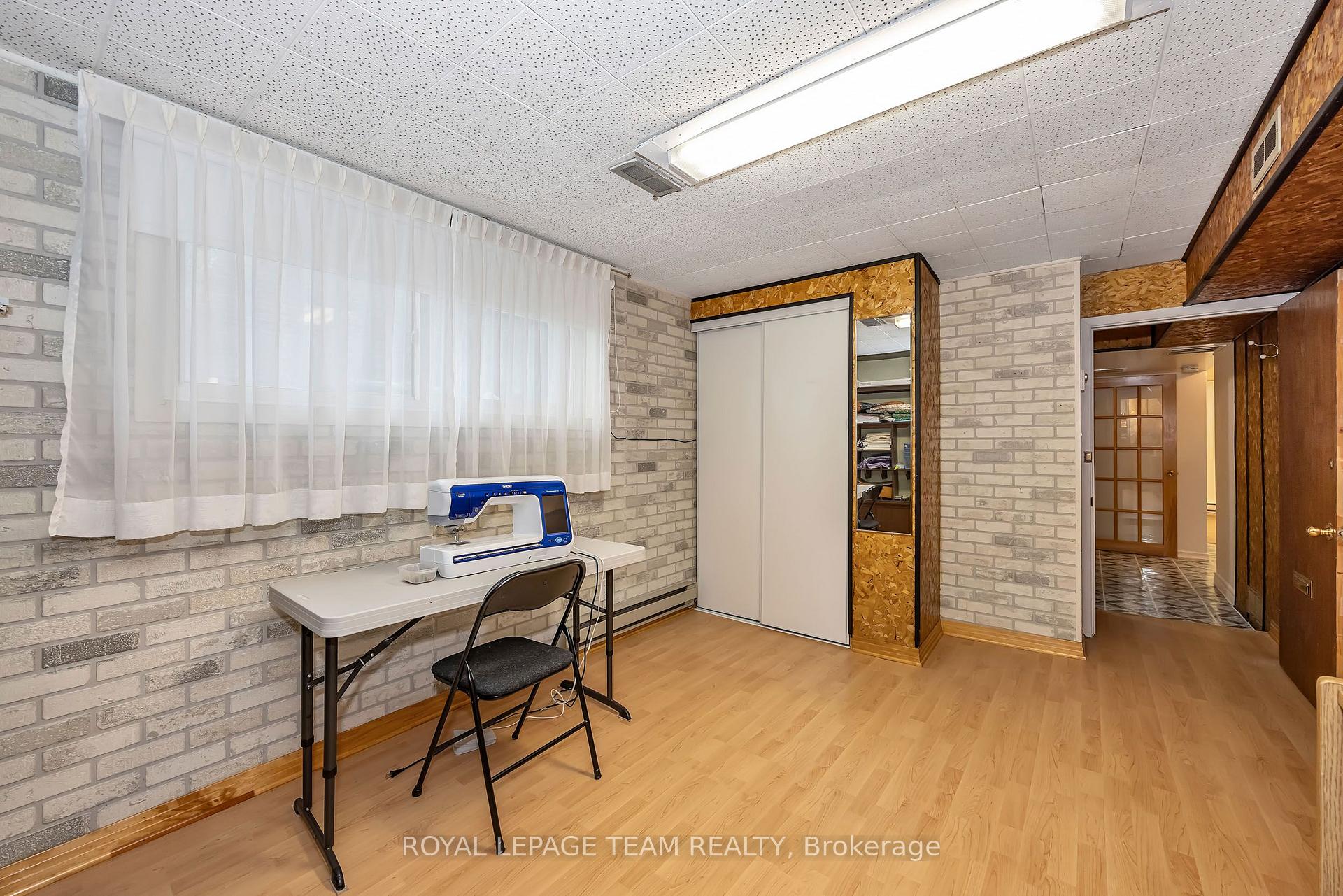 Photo 34 of 2092 St Laurent Boulevard, Ottawa, Elmvale Acres/Urbandale — HOMEH