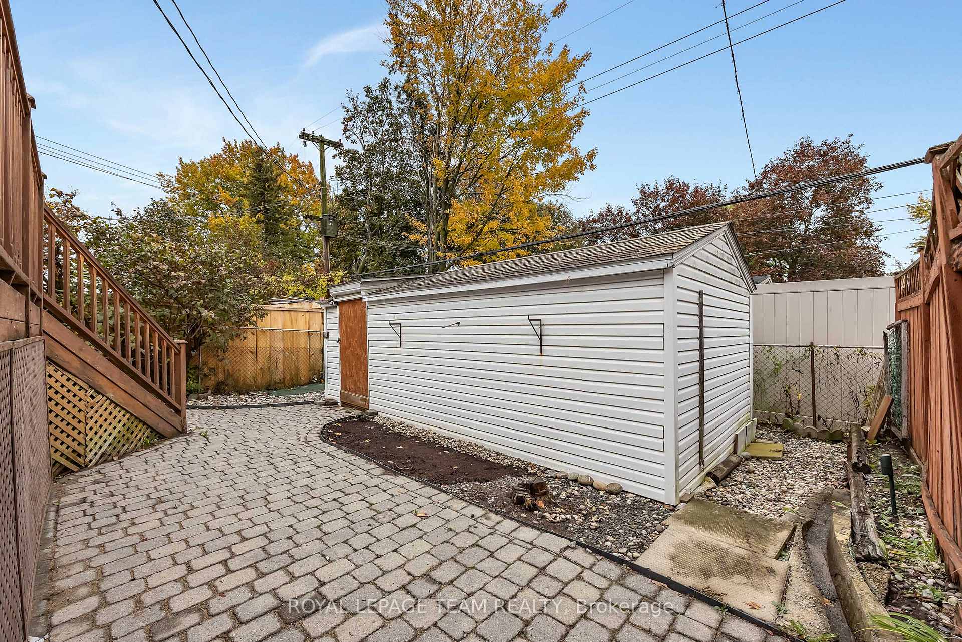 Photo 41 of 2092 St Laurent Boulevard, Ottawa, Elmvale Acres/Urbandale — HOMEH