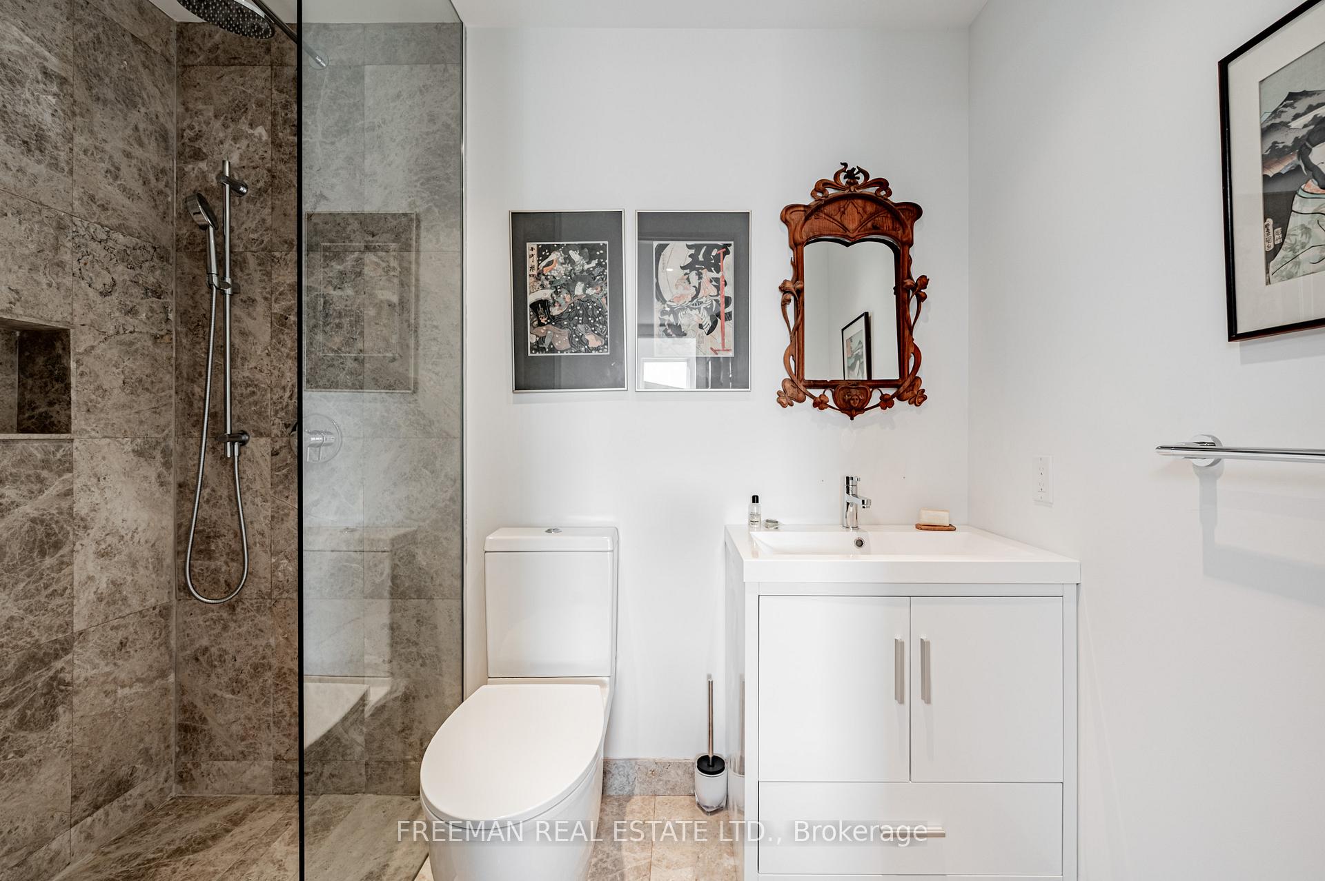 Photo 31 of Unit Upper, 21 Howland Avenue, Toronto, The Annex — HOMEH