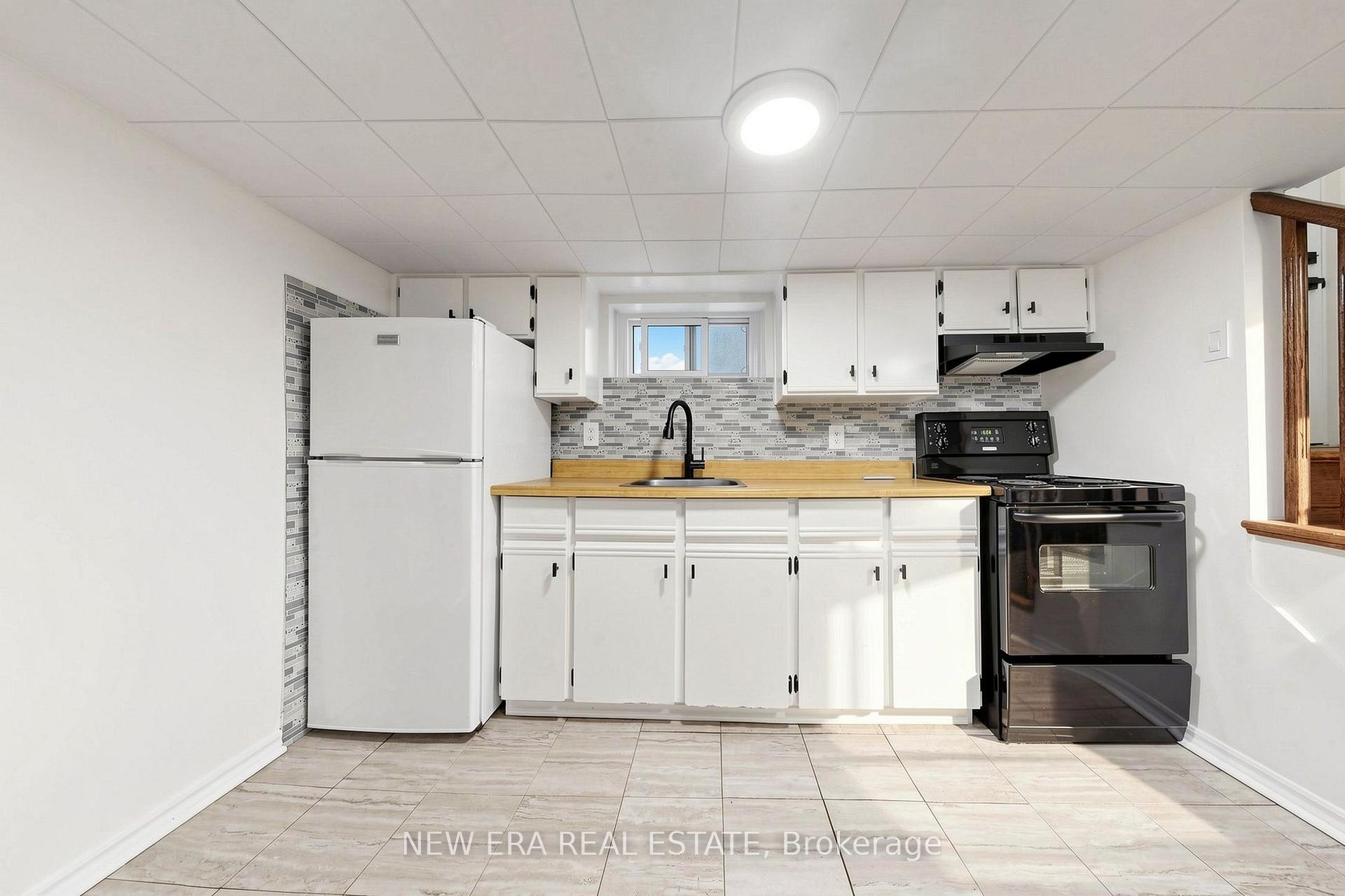 Photo 10 of 59 Barker Avenue, Toronto, Danforth Village-East York — HOMEH