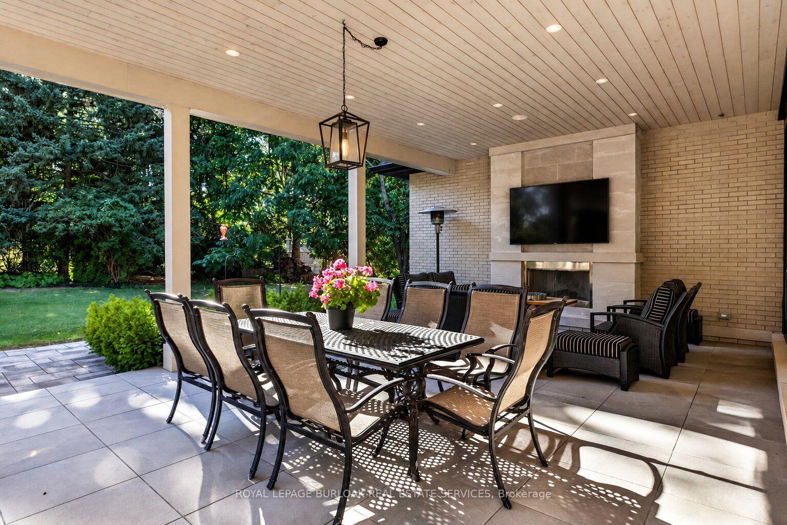 Photo 45 of 368 Fourth Line, Oakville, West — HOMEH