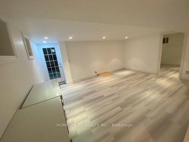 Photo of 17 Crescent Hill