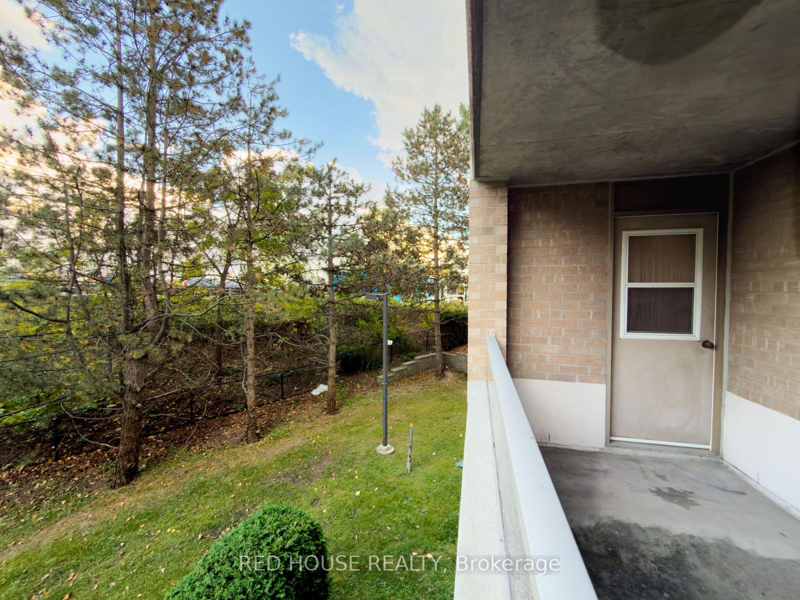 Photo 16 of Unit 208, 2200 John Street, Markham, German Mills — HOMEH