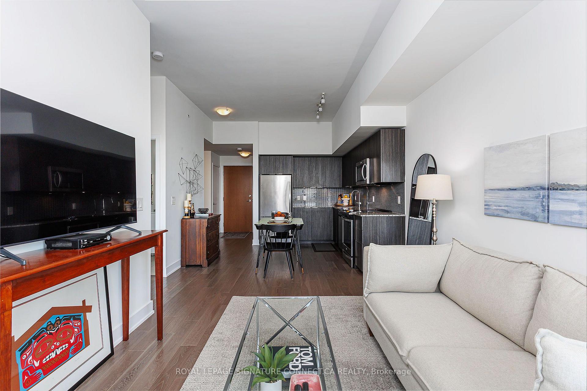 Photo 9 of Unit 1319, 30 Shore Breeze Drive, Etobicoke, Mimico — HOMEH