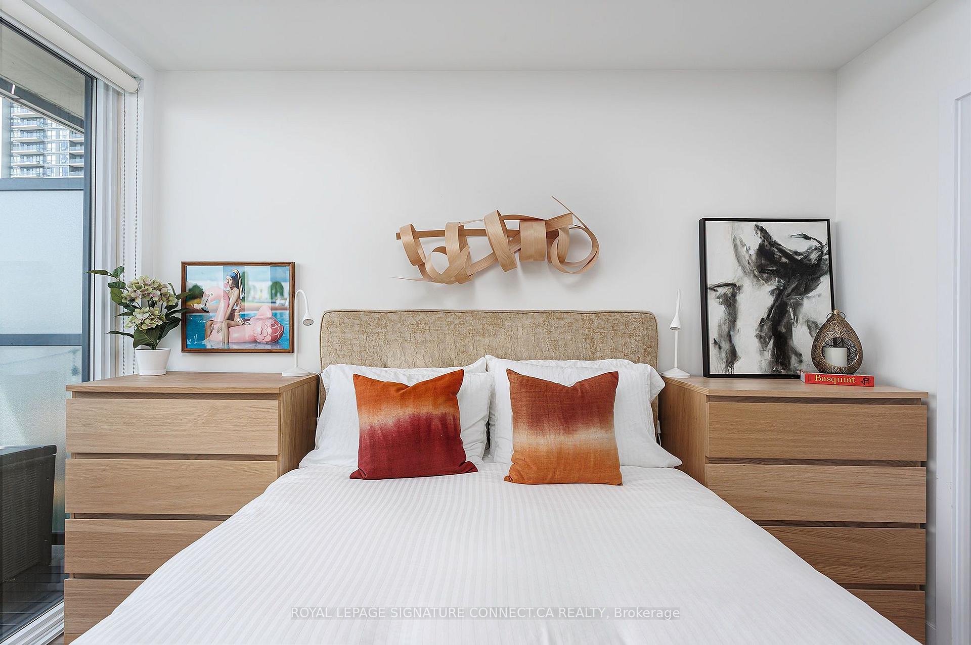 Photo 16 of Unit 1319, 30 Shore Breeze Drive, Etobicoke, Mimico — HOMEH