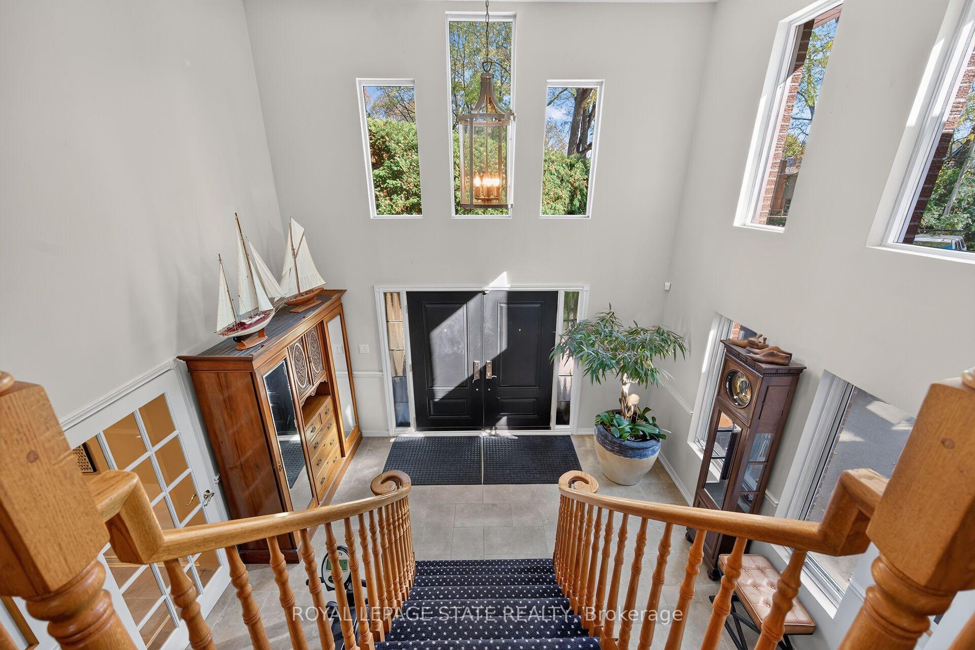 Photo 4 of 311 Golf Links Road, Hamilton, Ancaster — HOMEH