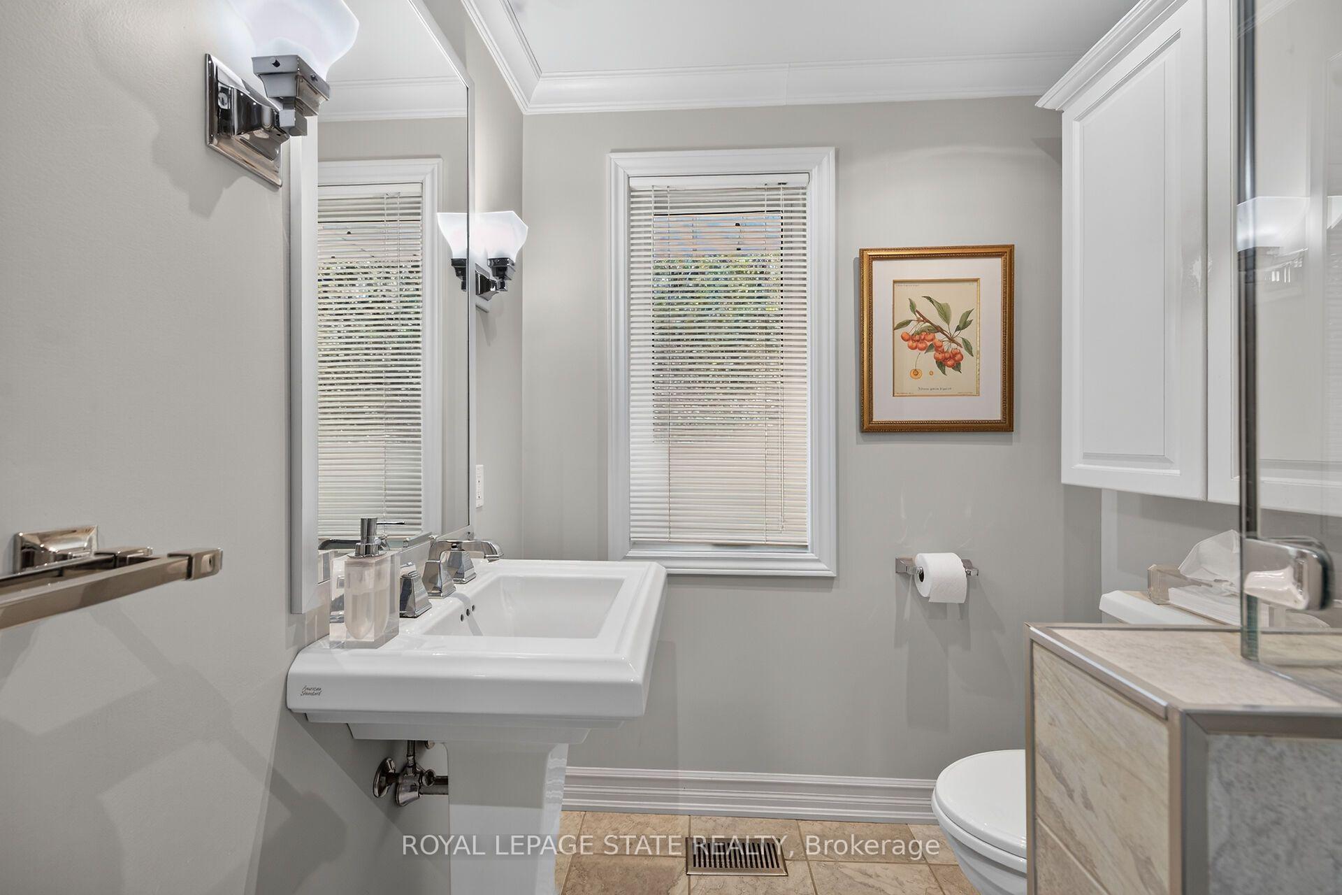 Photo 24 of 311 Golf Links Road, Hamilton, Ancaster — HOMEH