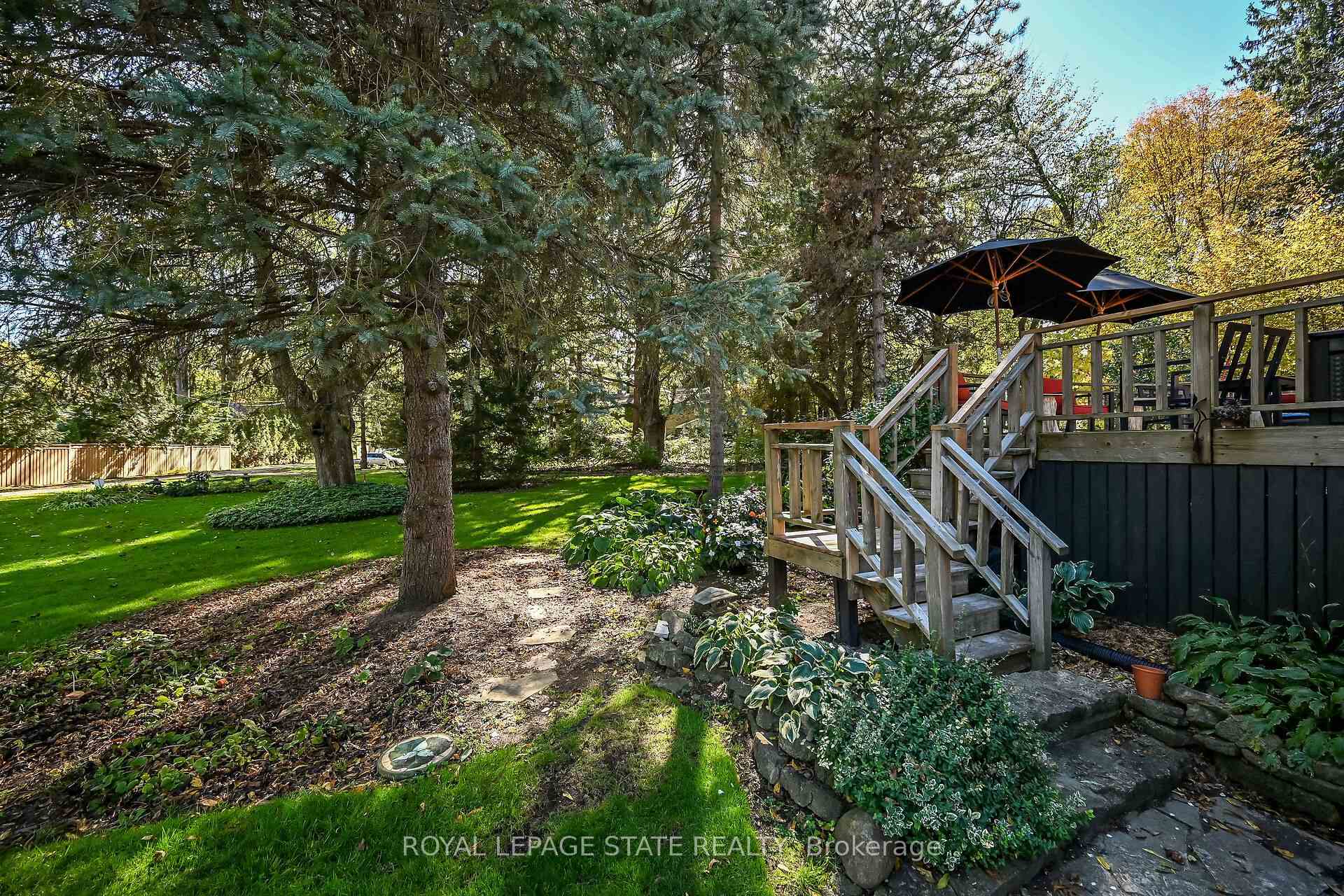 Photo 29 of 311 Golf Links Road, Hamilton, Ancaster — HOMEH