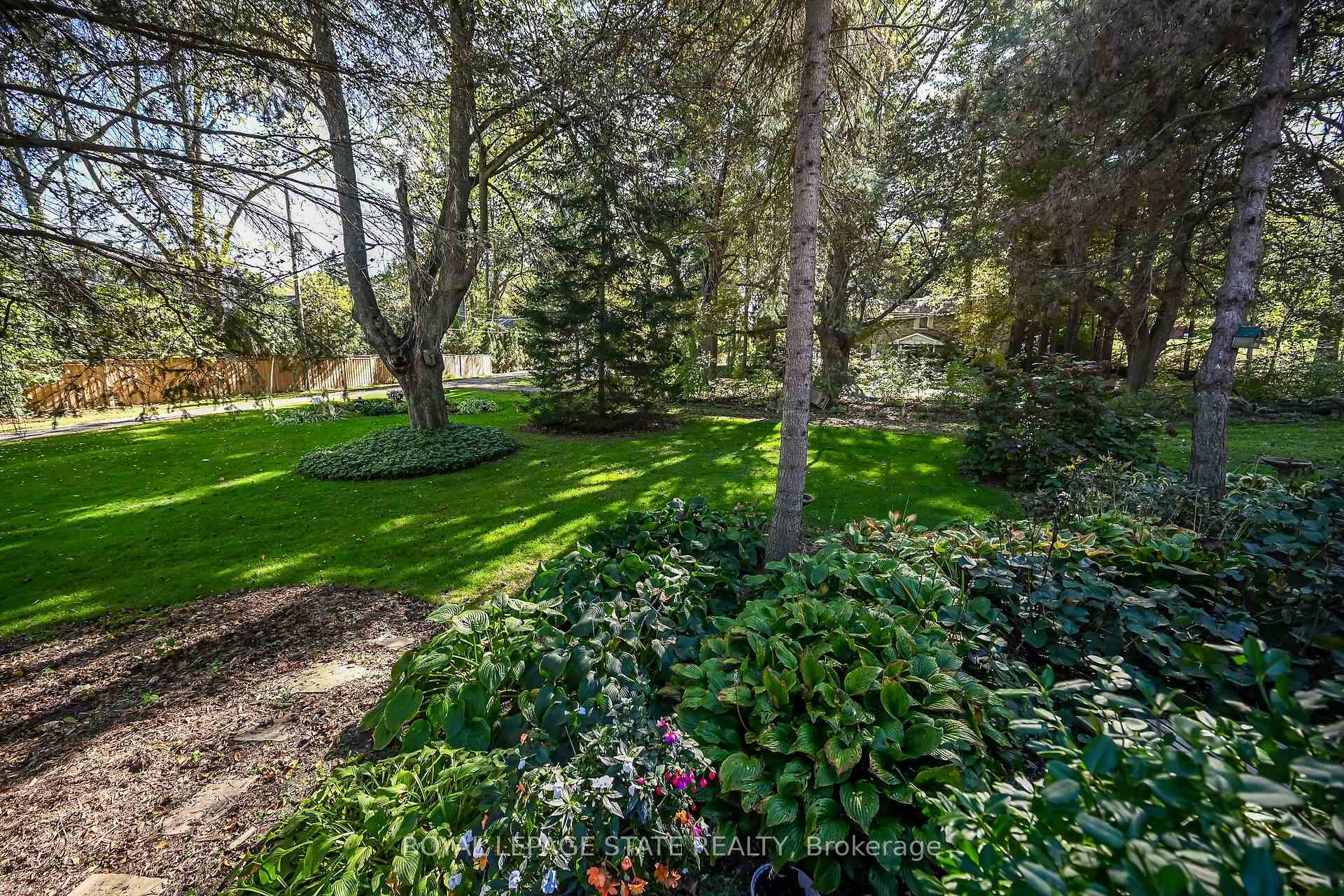 Photo 30 of 311 Golf Links Road, Hamilton, Ancaster — HOMEH
