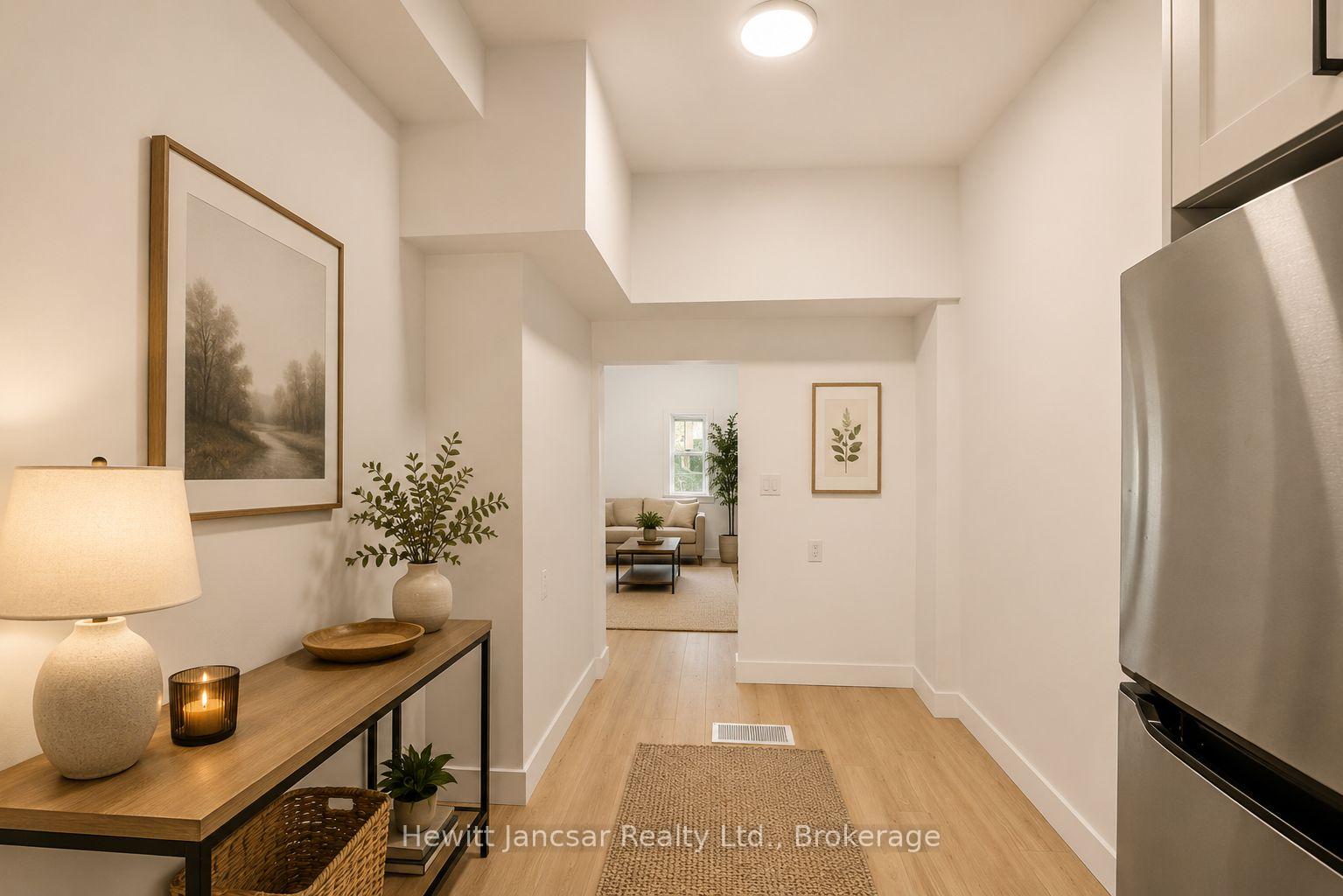 Photo 6 of Unit 8, 33 Light Street, Woodstock, Woodstock - North — HOMEH
