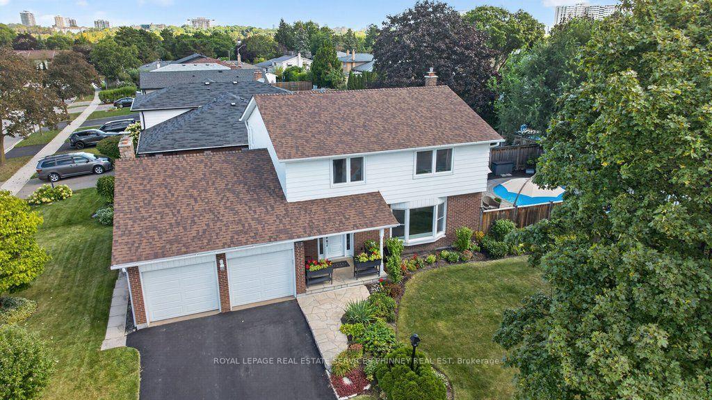 Photo 44 of 838 Saddle Crescent, Mississauga, Applewood — HOMEH