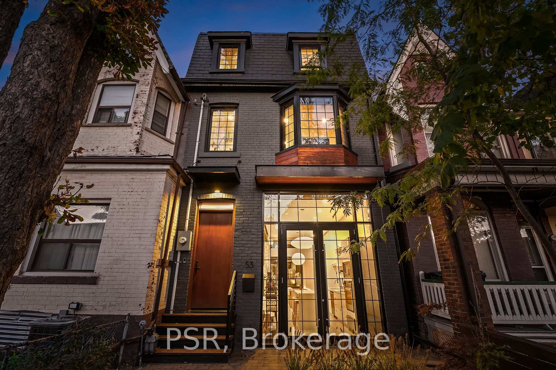 Photo 2 of 53 Palmerston Avenue, Toronto, Trinity-Bellwoods — HOMEH