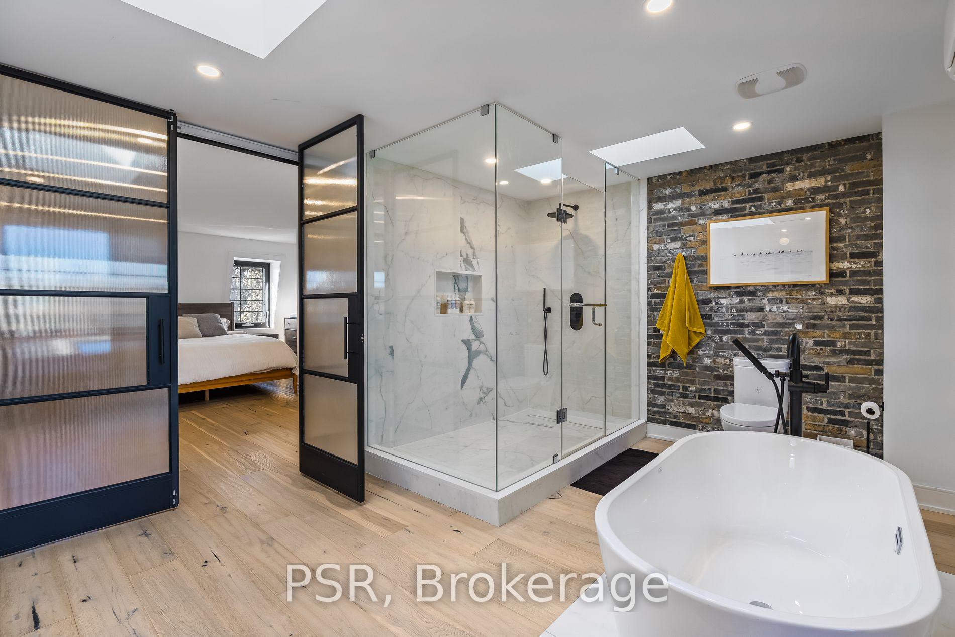 Photo 36 of 53 Palmerston Avenue, Toronto, Trinity-Bellwoods — HOMEH