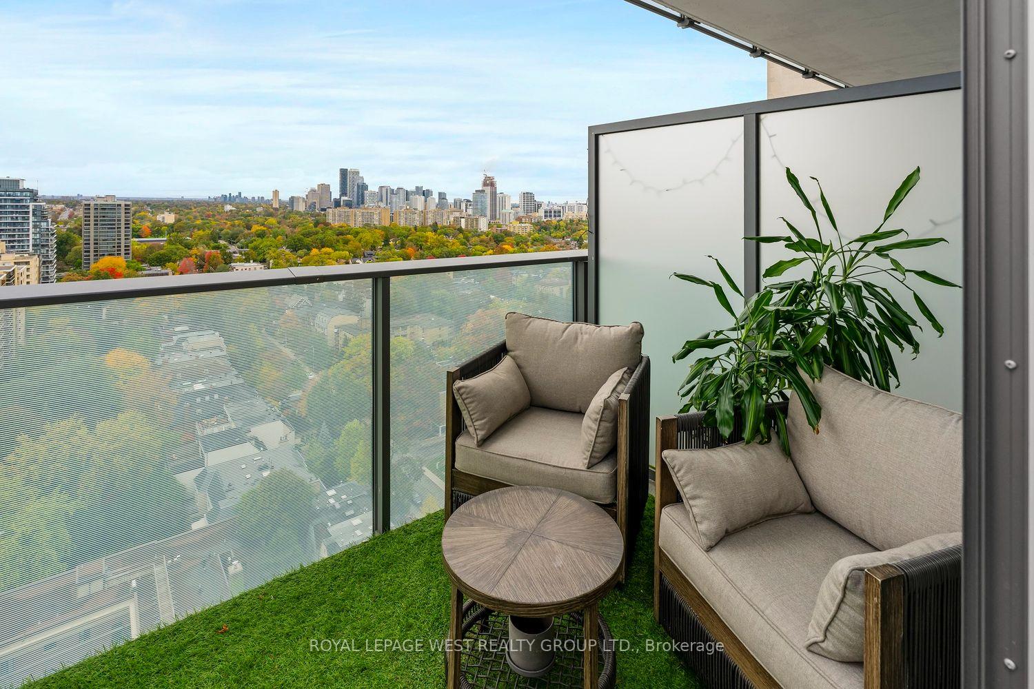 Photo 27 of Unit 2304, 99 Foxbar Road, Toronto, Yonge-St. Clair — HOMEH
