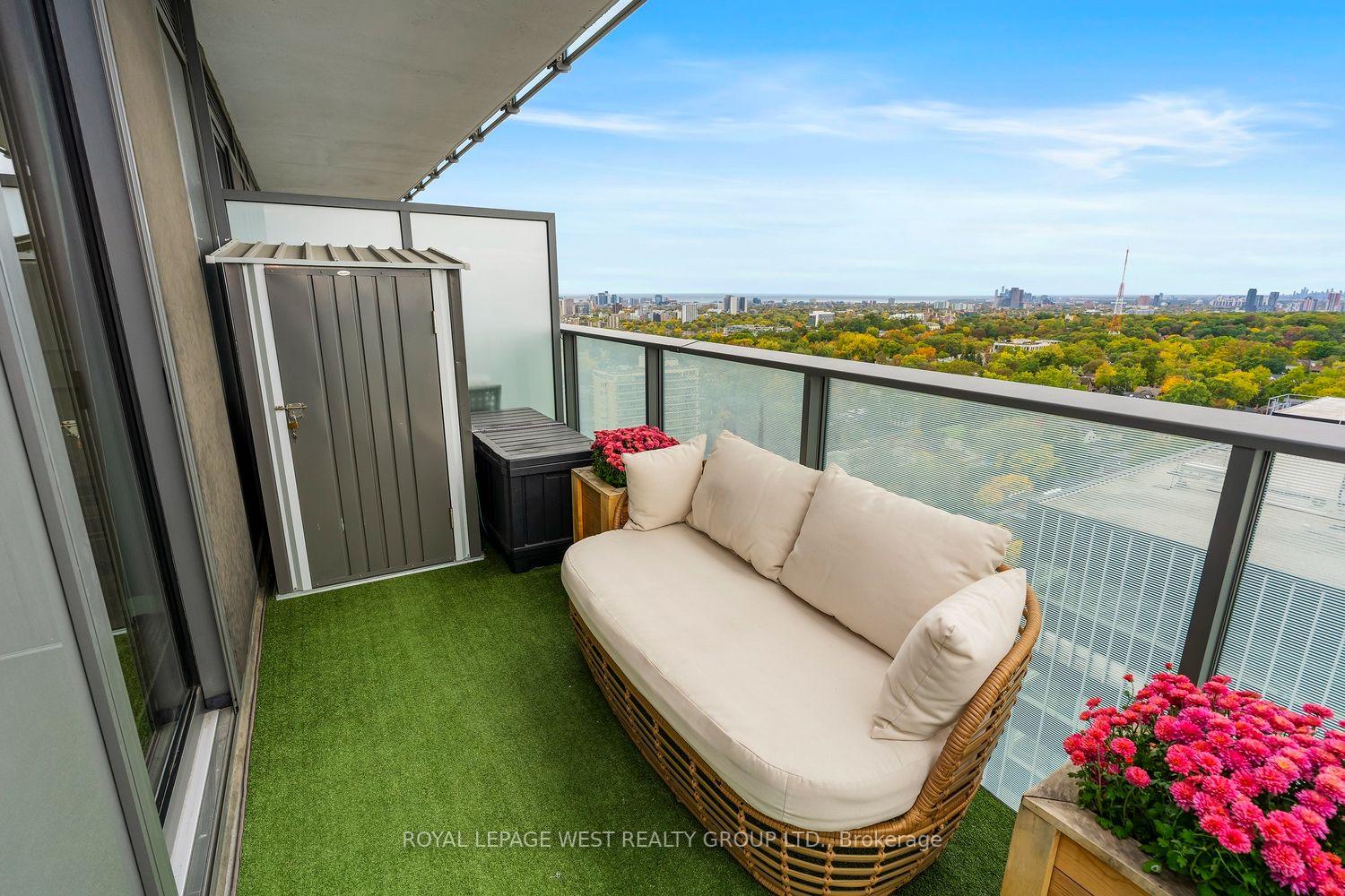 Photo 34 of Unit 2304, 99 Foxbar Road, Toronto, Yonge-St. Clair — HOMEH