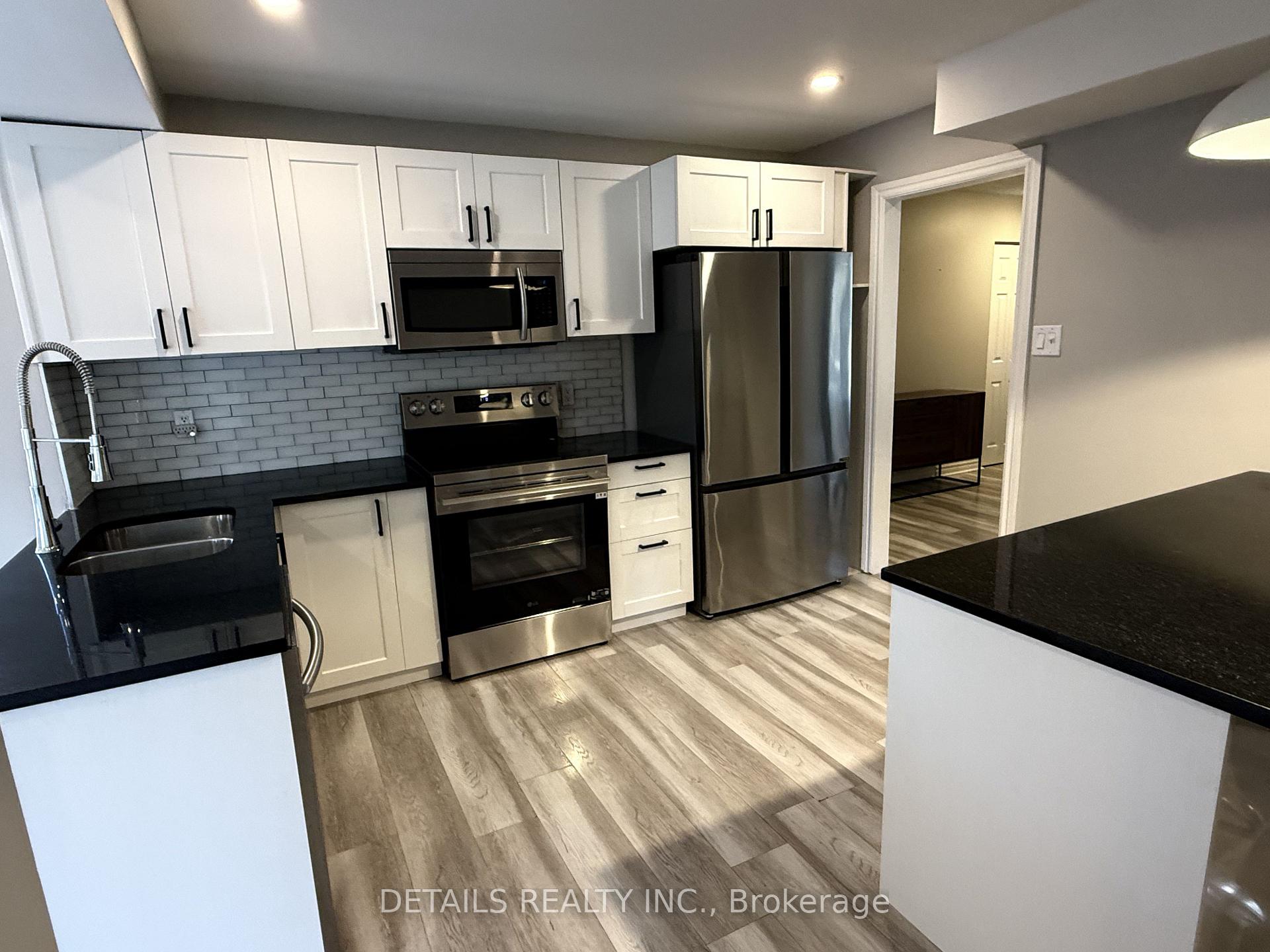 Photo 5 of 55 Saginaw Crescent, Ottawa, Borden Farm/Stewart Farm/Carleton Heights/Parkwood Hills — HOMEH
