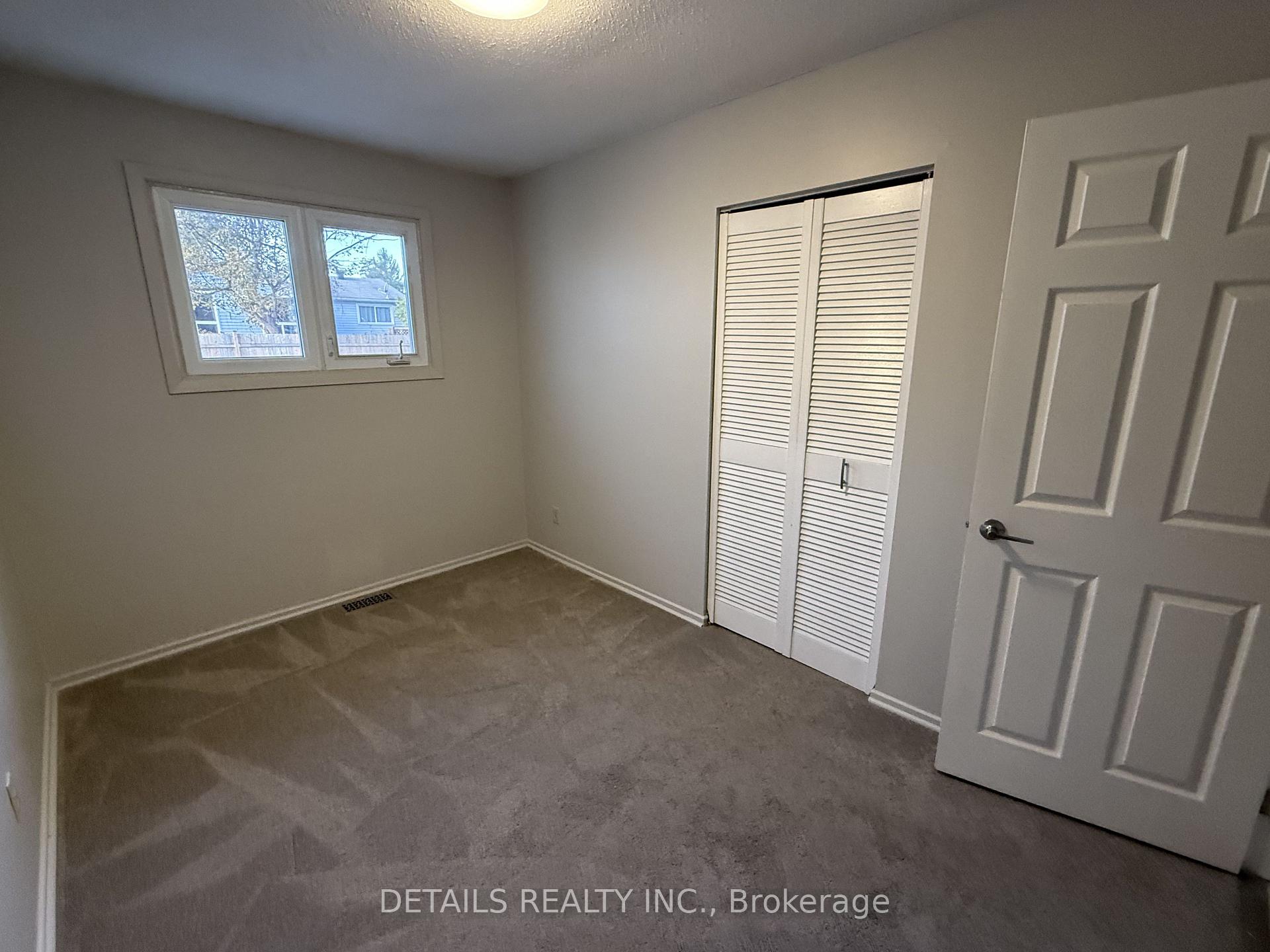Photo 14 of 55 Saginaw Crescent, Ottawa, Borden Farm/Stewart Farm/Carleton Heights/Parkwood Hills — HOMEH
