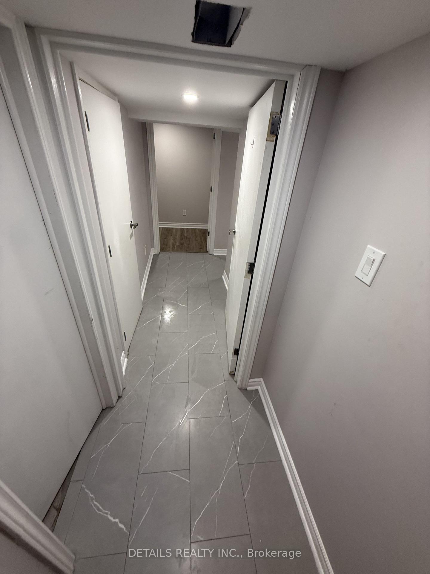 Photo 28 of 55 Saginaw Crescent, Ottawa, Borden Farm/Stewart Farm/Carleton Heights/Parkwood Hills — HOMEH
