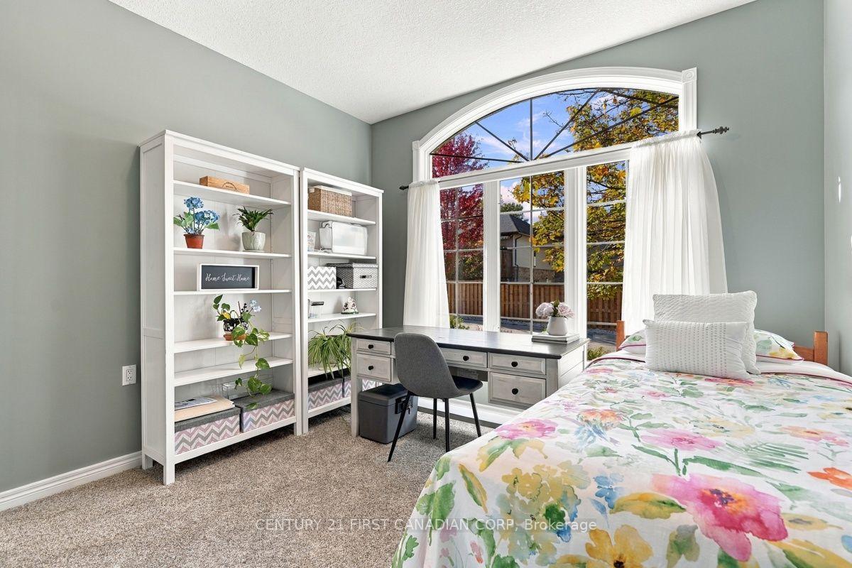 Photo 9 of Unit 3, 665 Commissioners Road W, London, South C — HOMEH