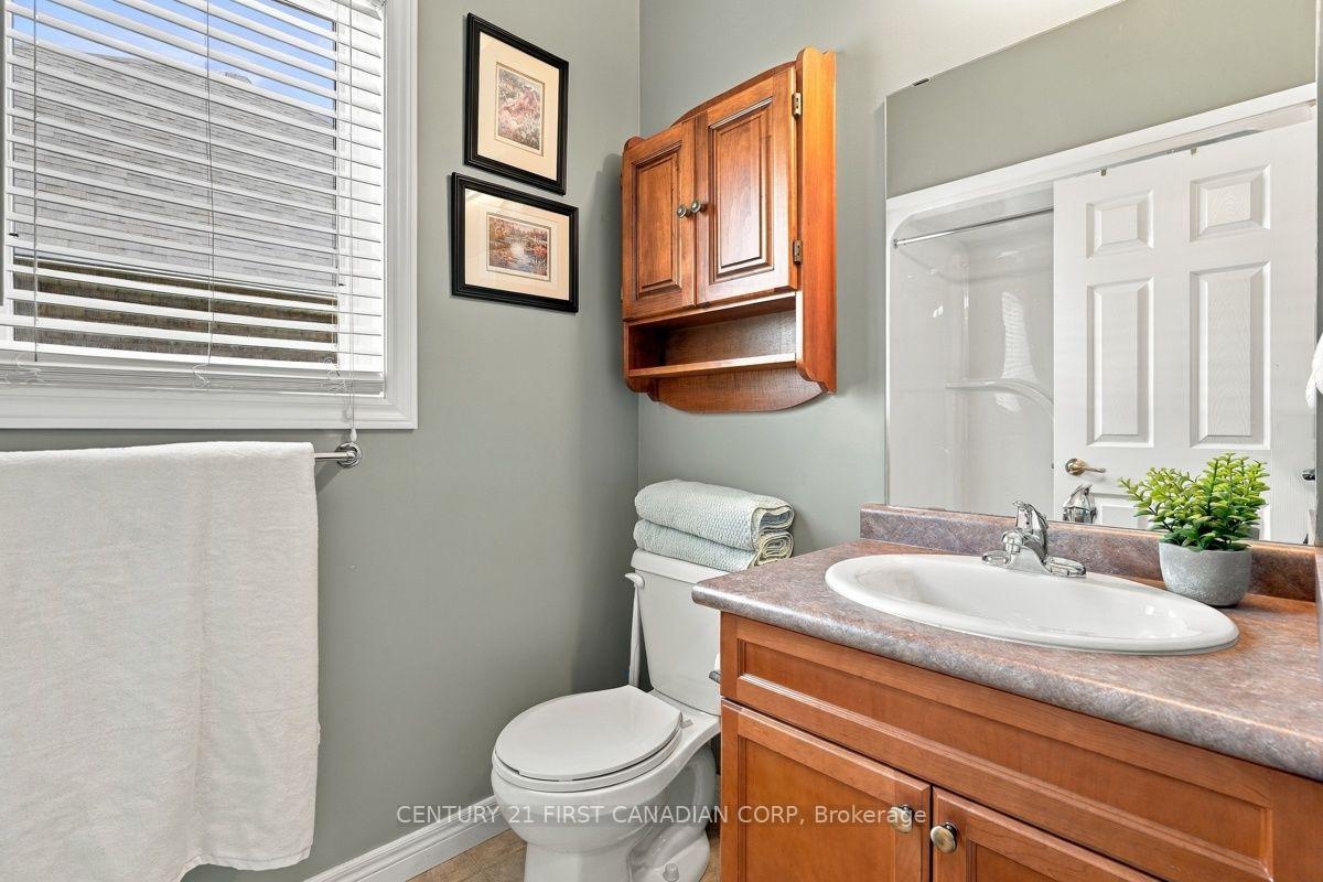 Photo 25 of Unit 3, 665 Commissioners Road W, London, South C — HOMEH