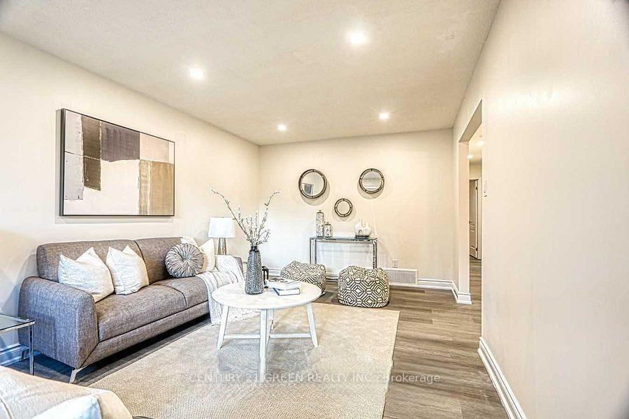 Photo 19 of 164 Gardiner Drive, Hamilton, Gilkson — HOMEH