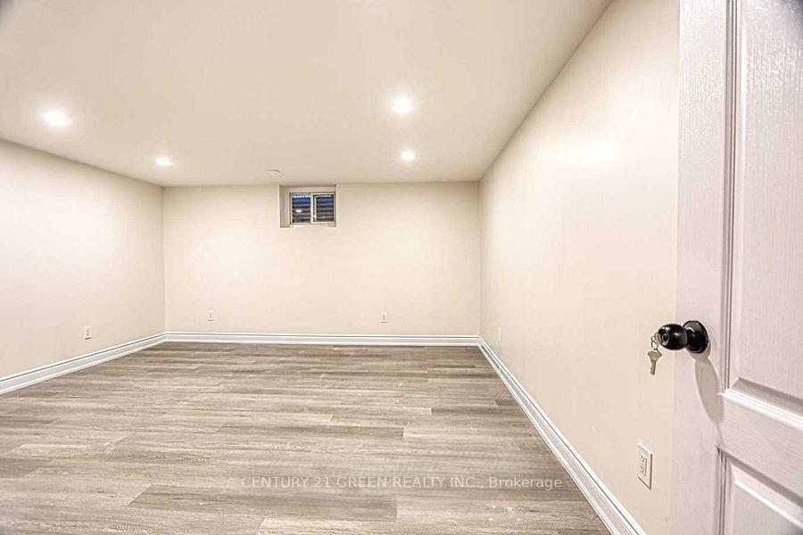 Photo 29 of 164 Gardiner Drive, Hamilton, Gilkson — HOMEH