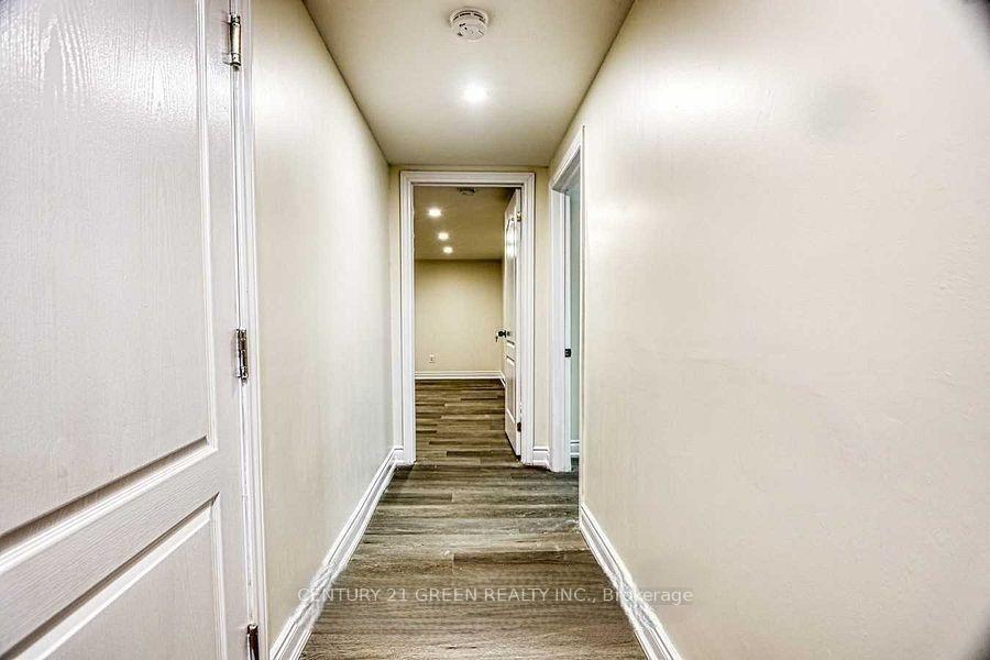 Photo 37 of 164 Gardiner Drive, Hamilton, Gilkson — HOMEH