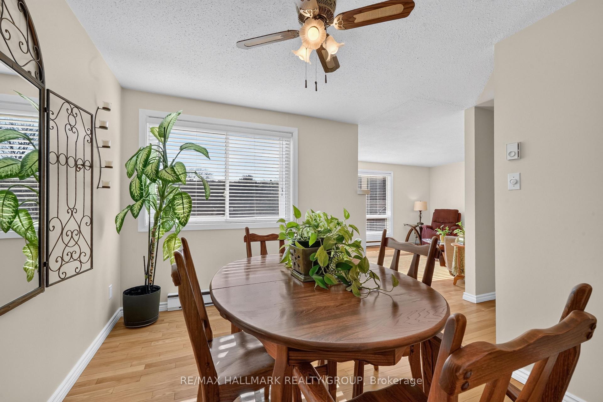 Photo 9 of Unit 25A, 778 St Andre Drive, Ottawa, Hiawatha Park/Convent Glen — HOMEH
