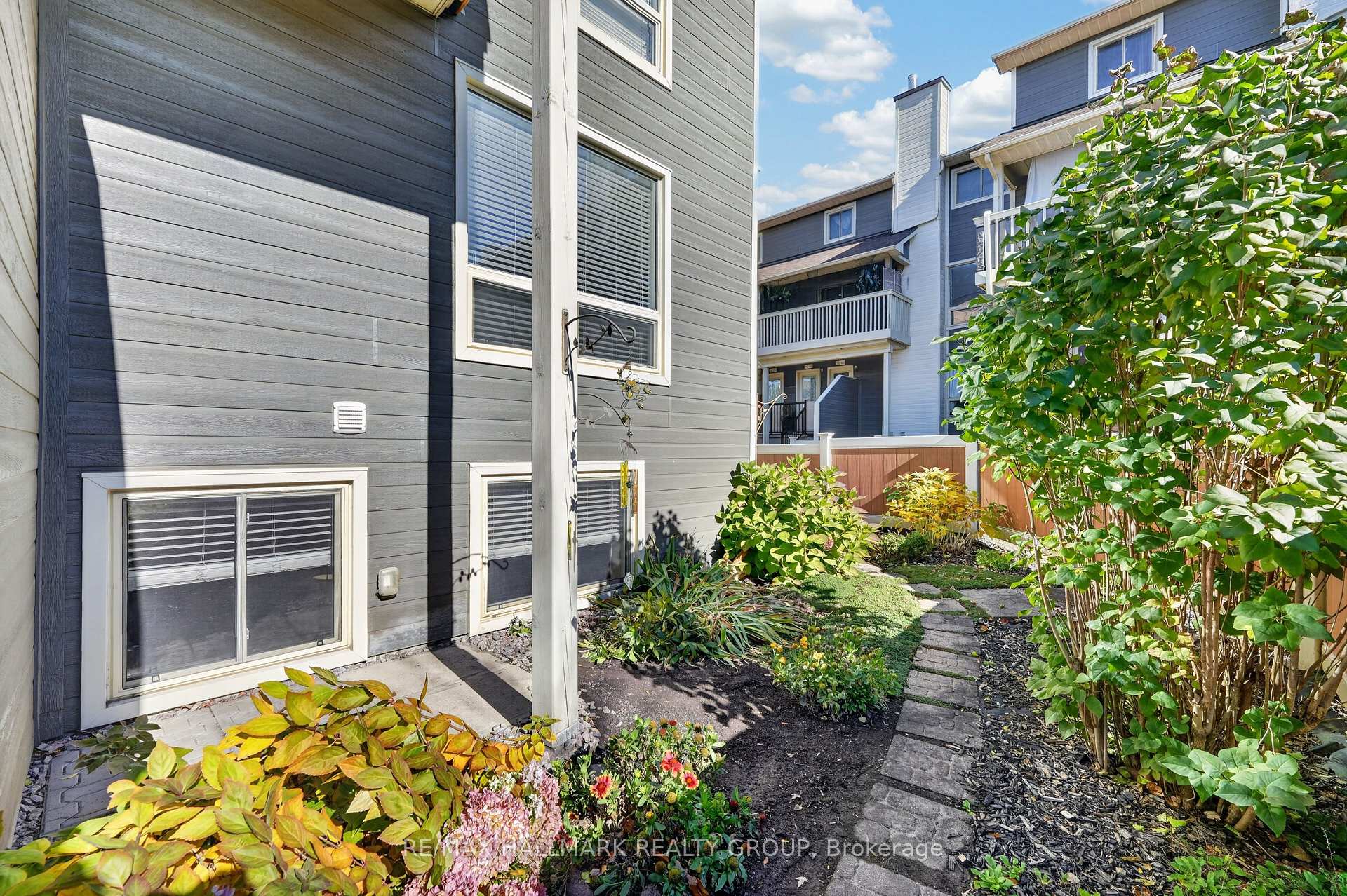 Photo 25 of Unit 25A, 778 St Andre Drive, Ottawa, Hiawatha Park/Convent Glen — HOMEH