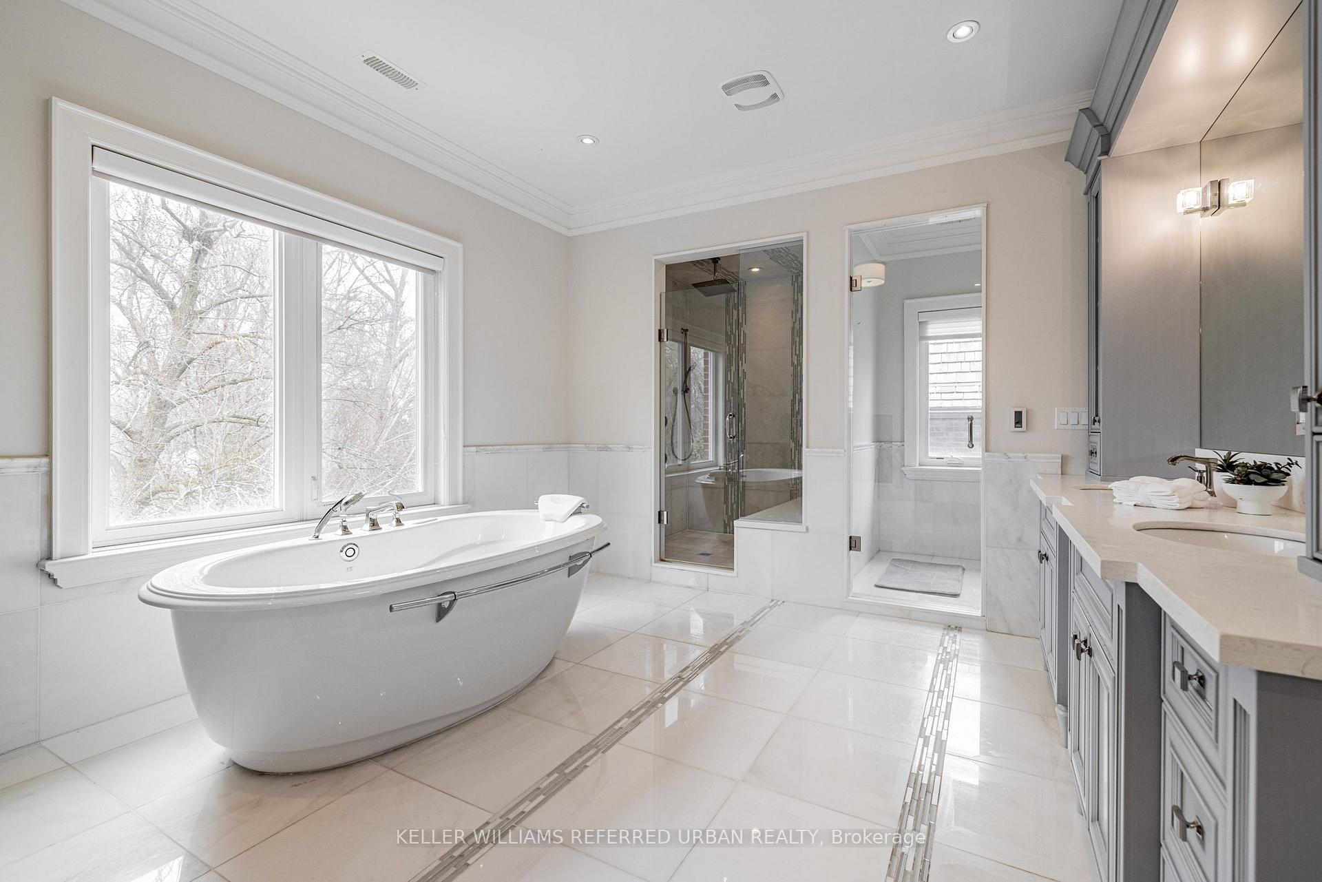 Photo 31 of 60 Hawksbury Drive, North York, Bayview Village — HOMEH