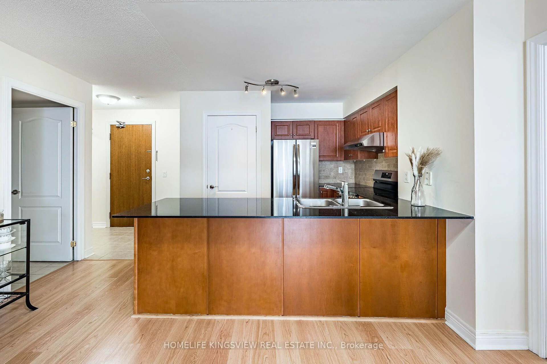 Photo 26 of Unit 1104, 60 Disera Drive, Vaughan, Beverley Glen — HOMEH