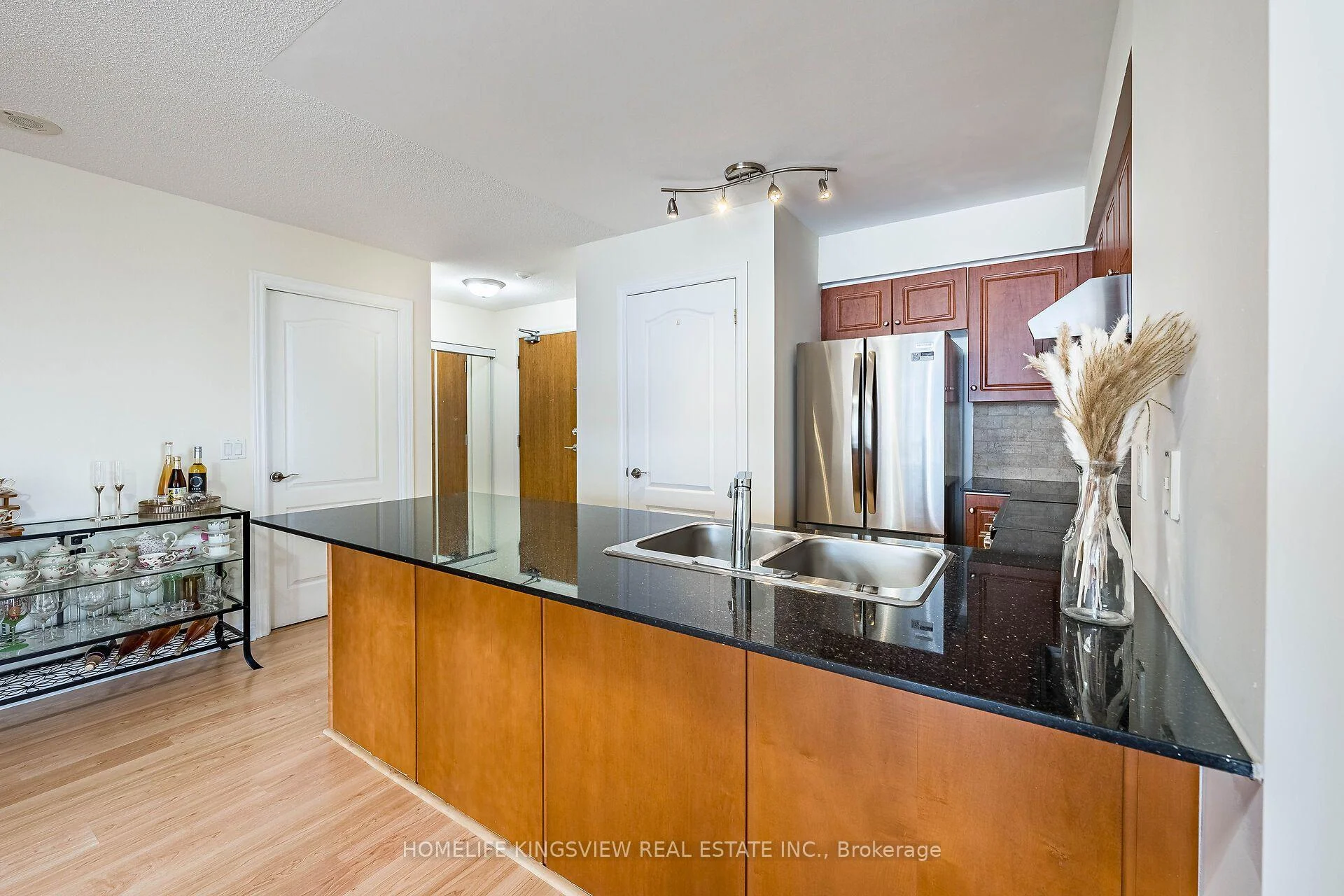 Photo 28 of Unit 1104, 60 Disera Drive, Vaughan, Beverley Glen — HOMEH