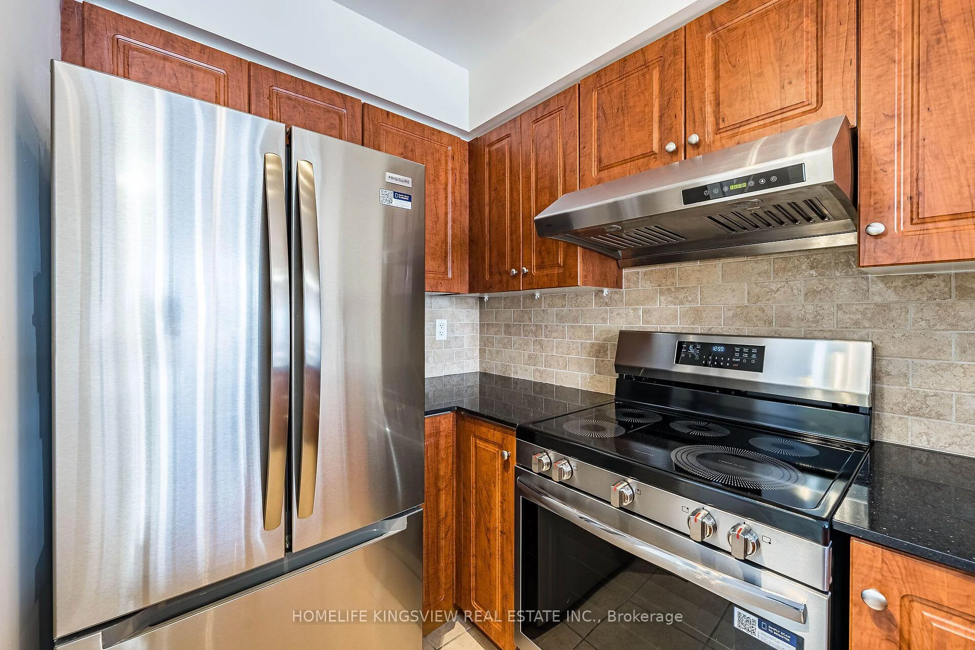 Photo 34 of Unit 1104, 60 Disera Drive, Vaughan, Beverley Glen — HOMEH
