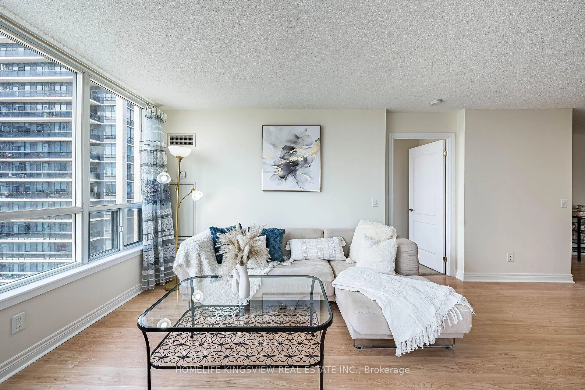Photo 48 of Unit 1104, 60 Disera Drive, Vaughan, Beverley Glen — HOMEH