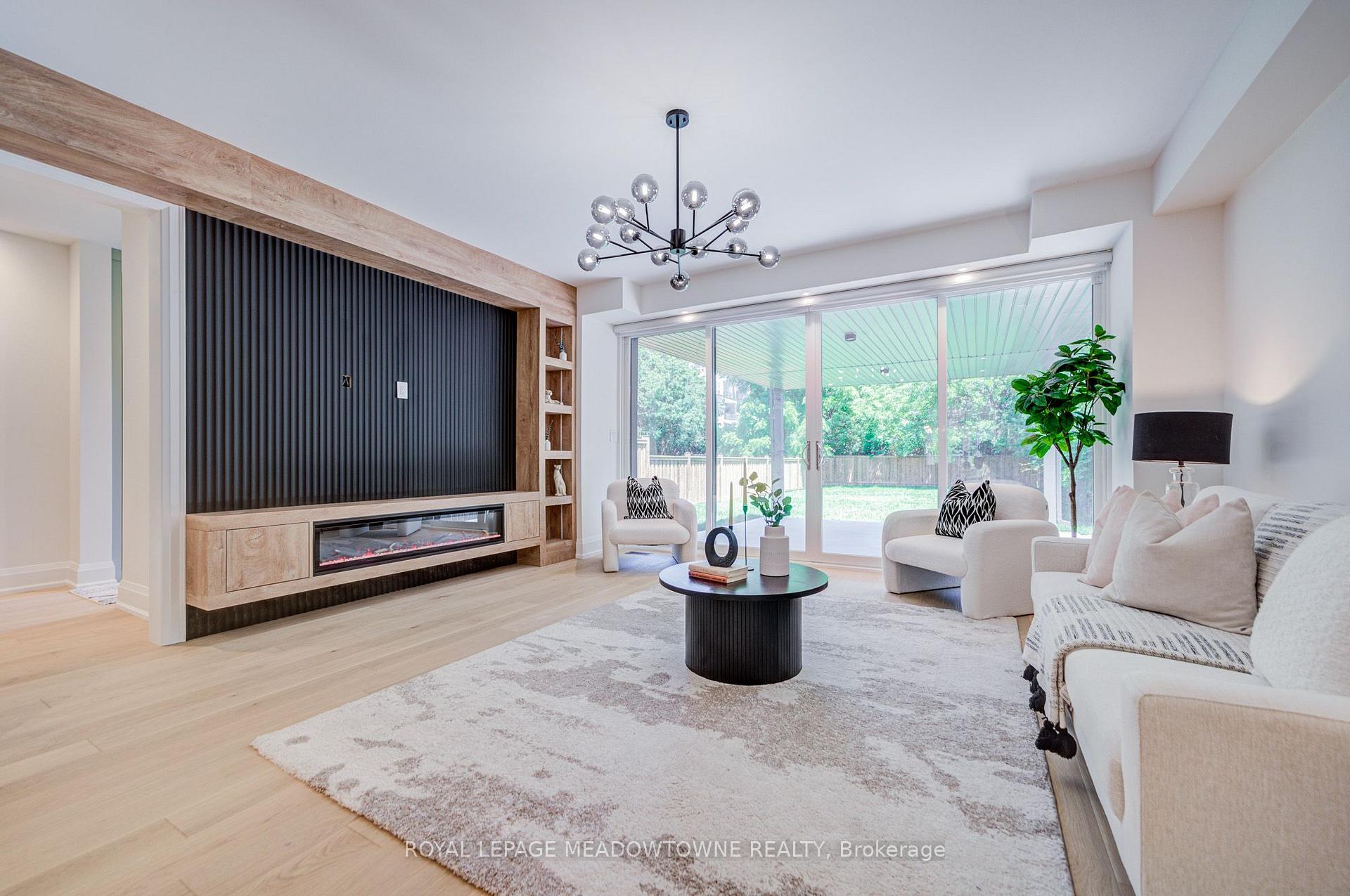Photo 6 of 975 Filmandale Road, Burlington, LaSalle — HOMEH