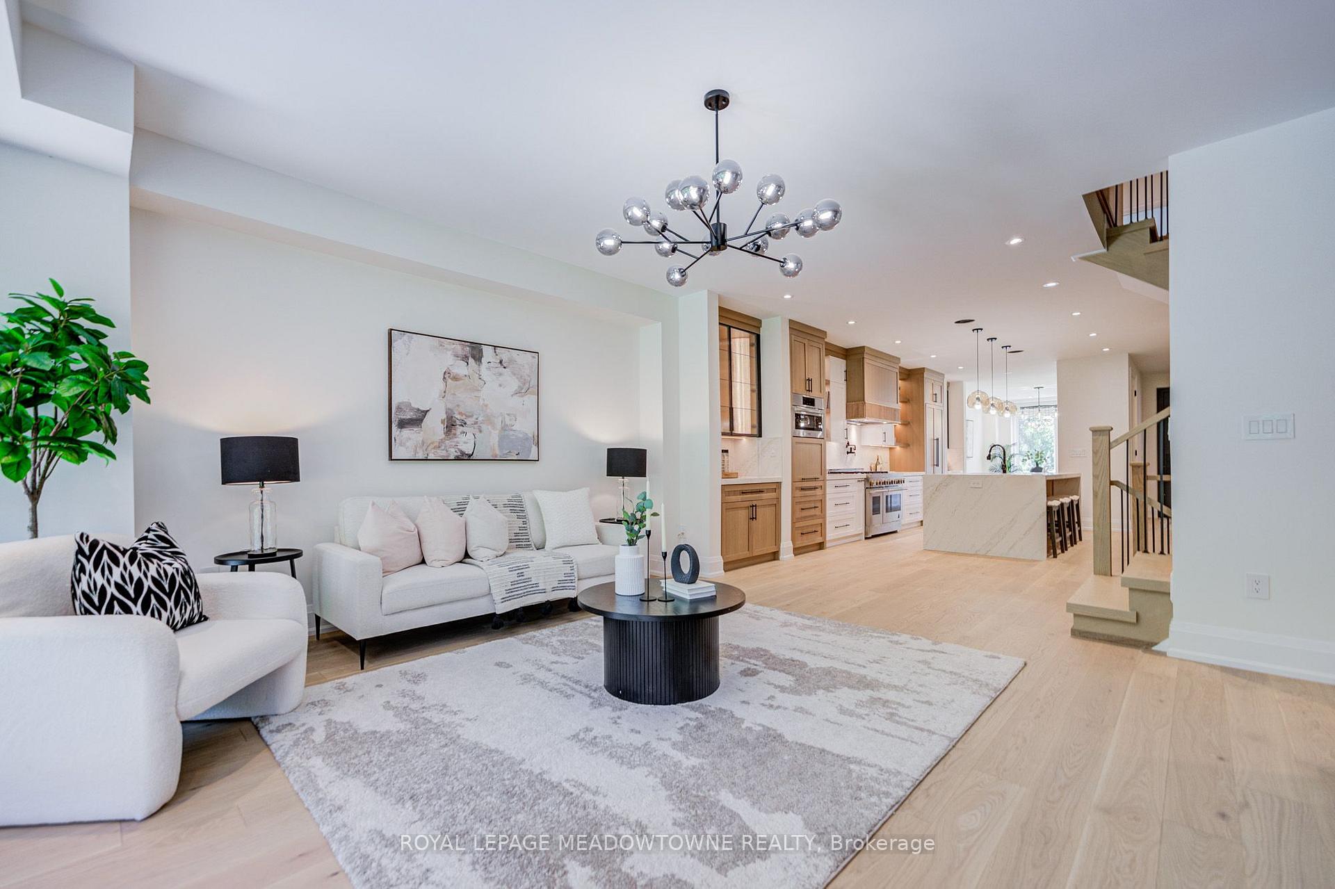 Photo 8 of 975 Filmandale Road, Burlington, LaSalle — HOMEH